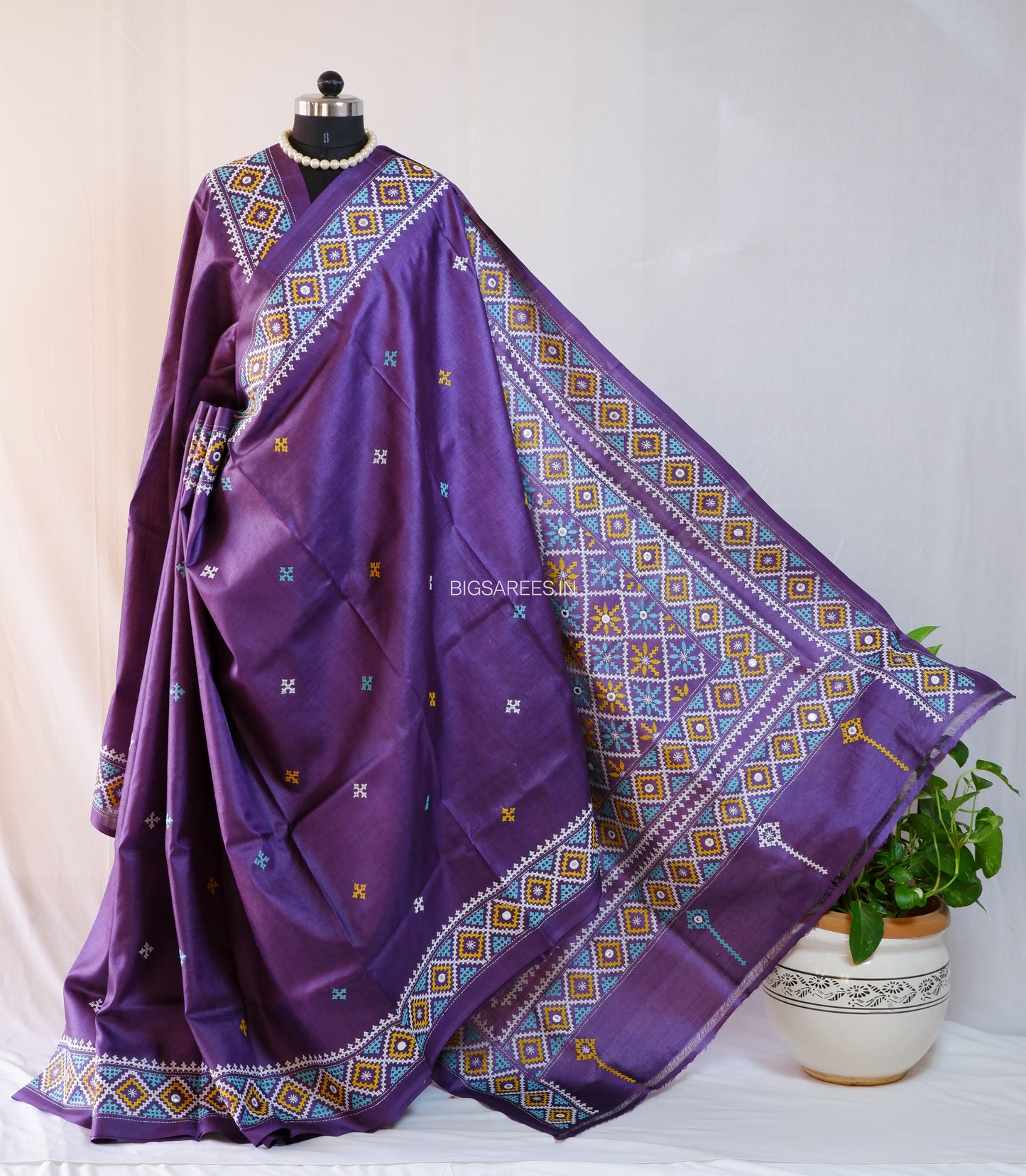 Kutchi Hand Embroidered Saree | Gachi Tassar Silk | Silk Marked | Purple