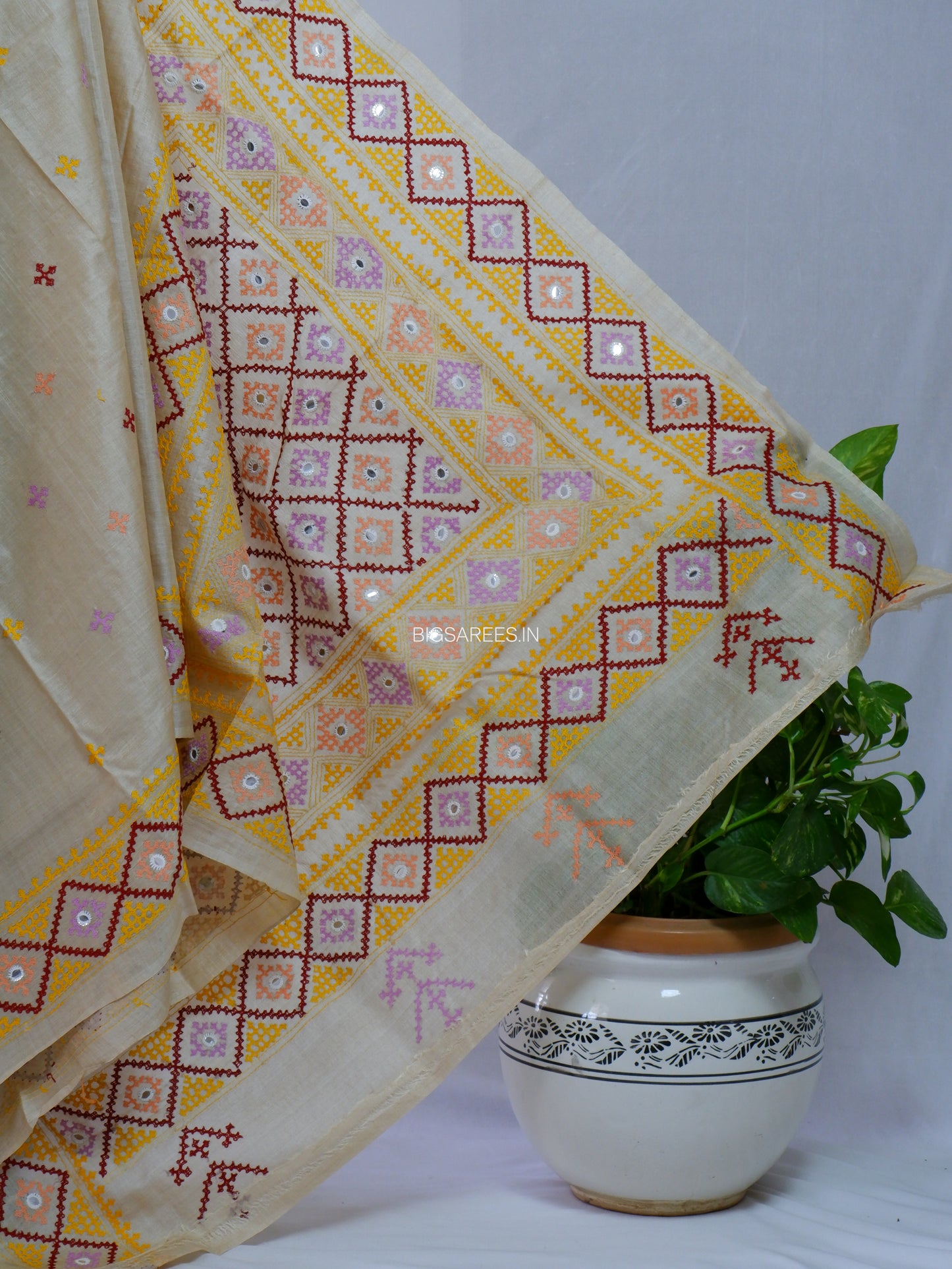 Kutchi Hand Embroidered Saree | Gachi Tassar Silk | Silk Marked | Off White