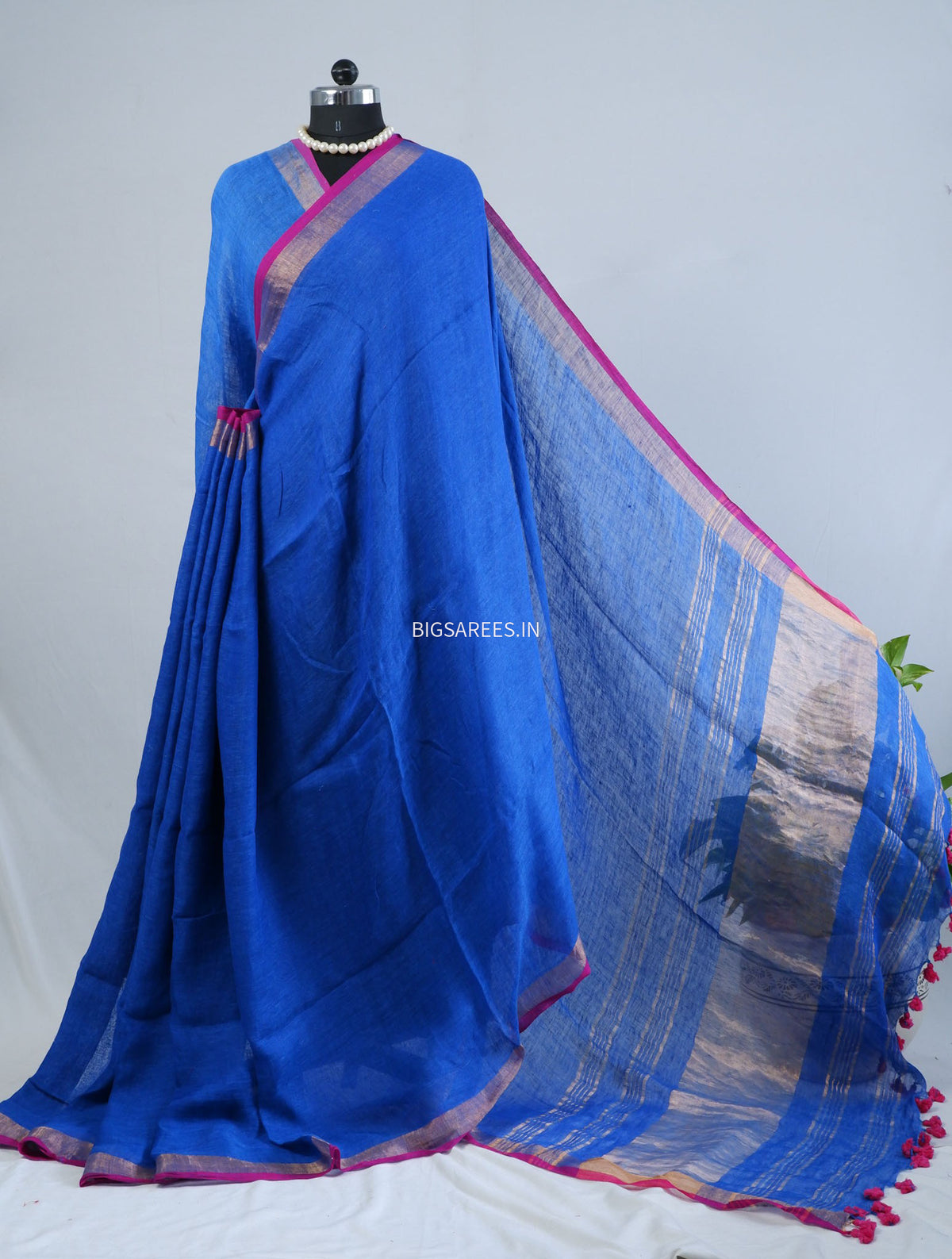 Pure Jayshree Linen Saree | Plain | Royal Blue