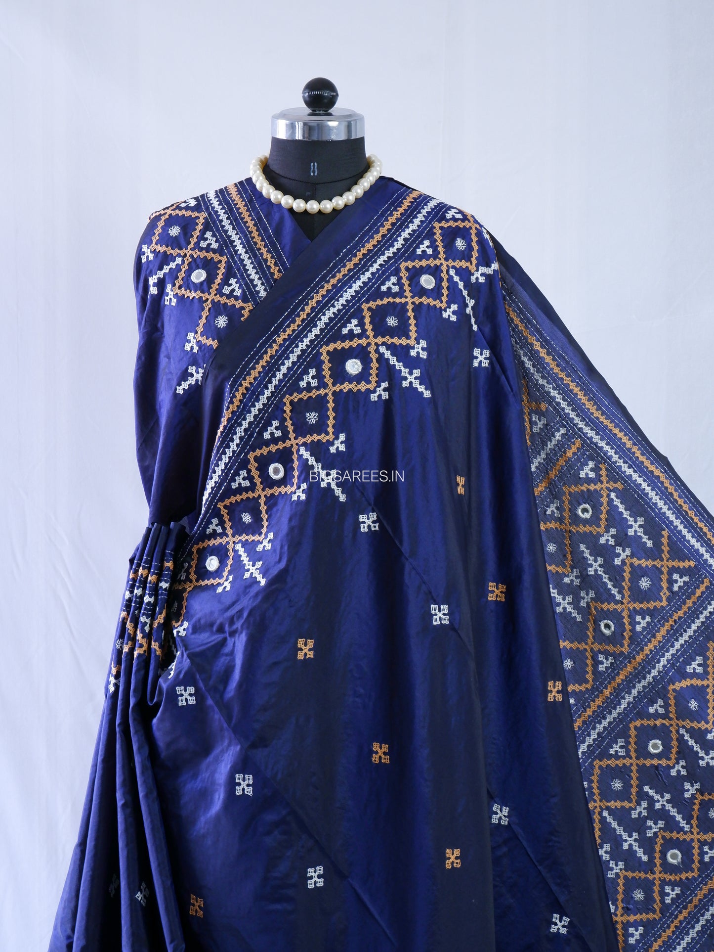 Kutchi/Gujarati Stitch Hand Embroidered Saree | Art Silk | Real Mirror Work | Navy Blue