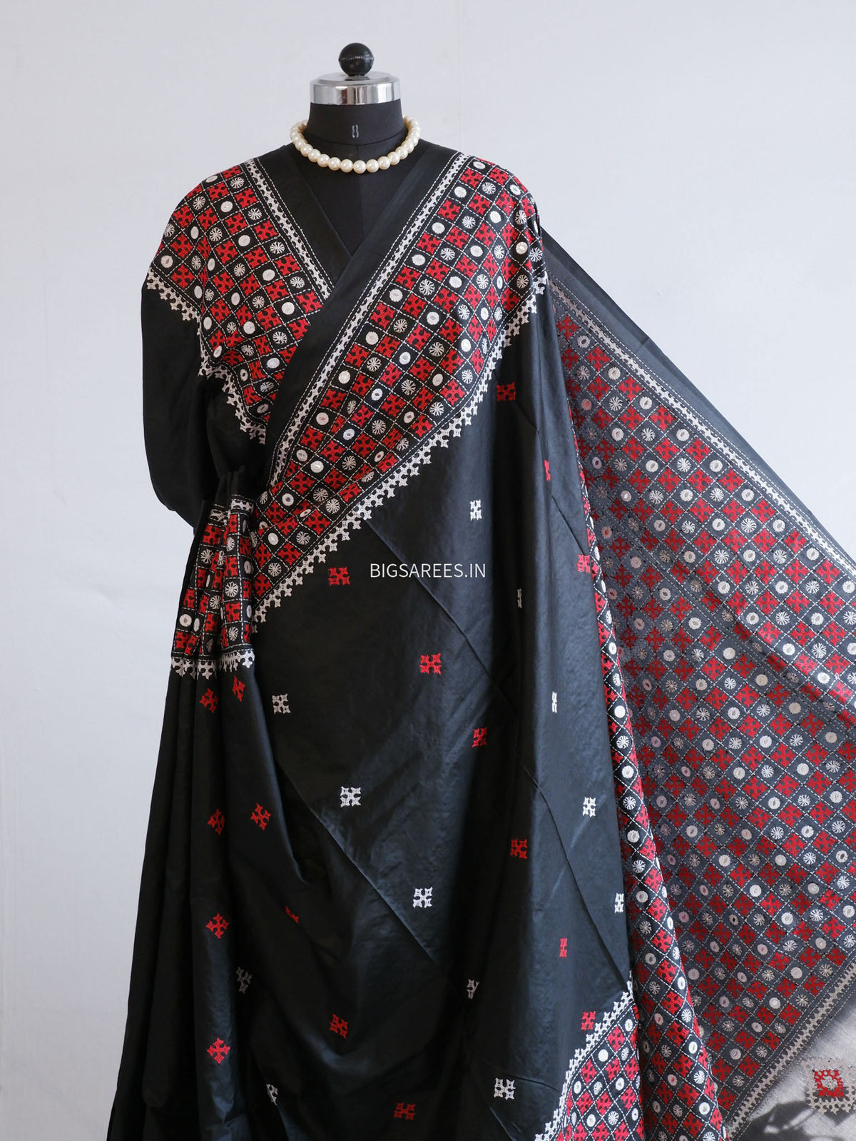 Kutch Hand Embroidered Saree| Pure Bangalore Silk | Silk Marked | Black