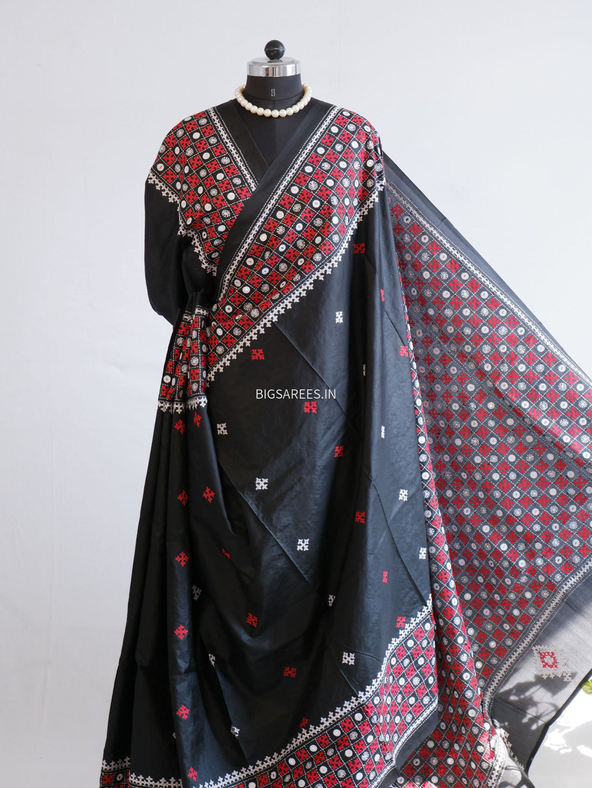 Kutch Hand Embroidered Saree| Pure Bangalore Silk | Silk Marked | Black