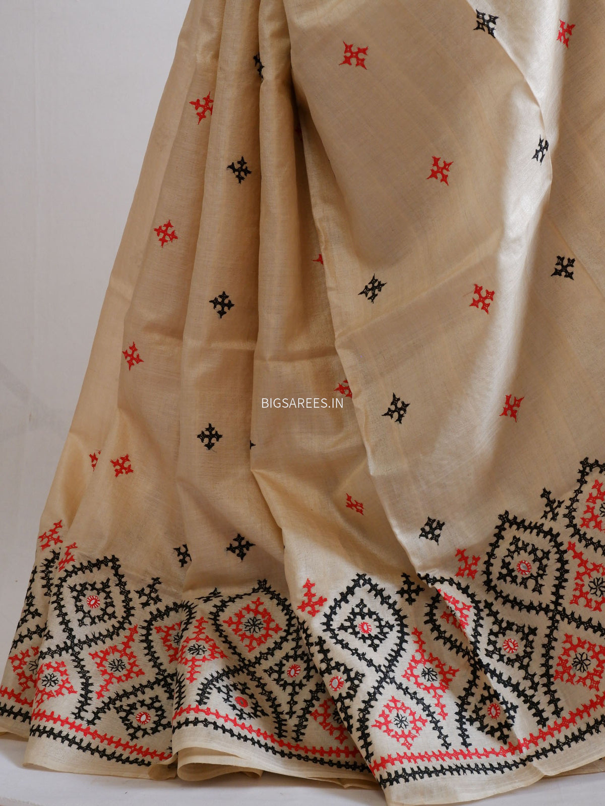 Kutchi Hand Embroidered Saree | Pure Gachi by Gachi Tassar Silk | Silk Marked | Off- White
