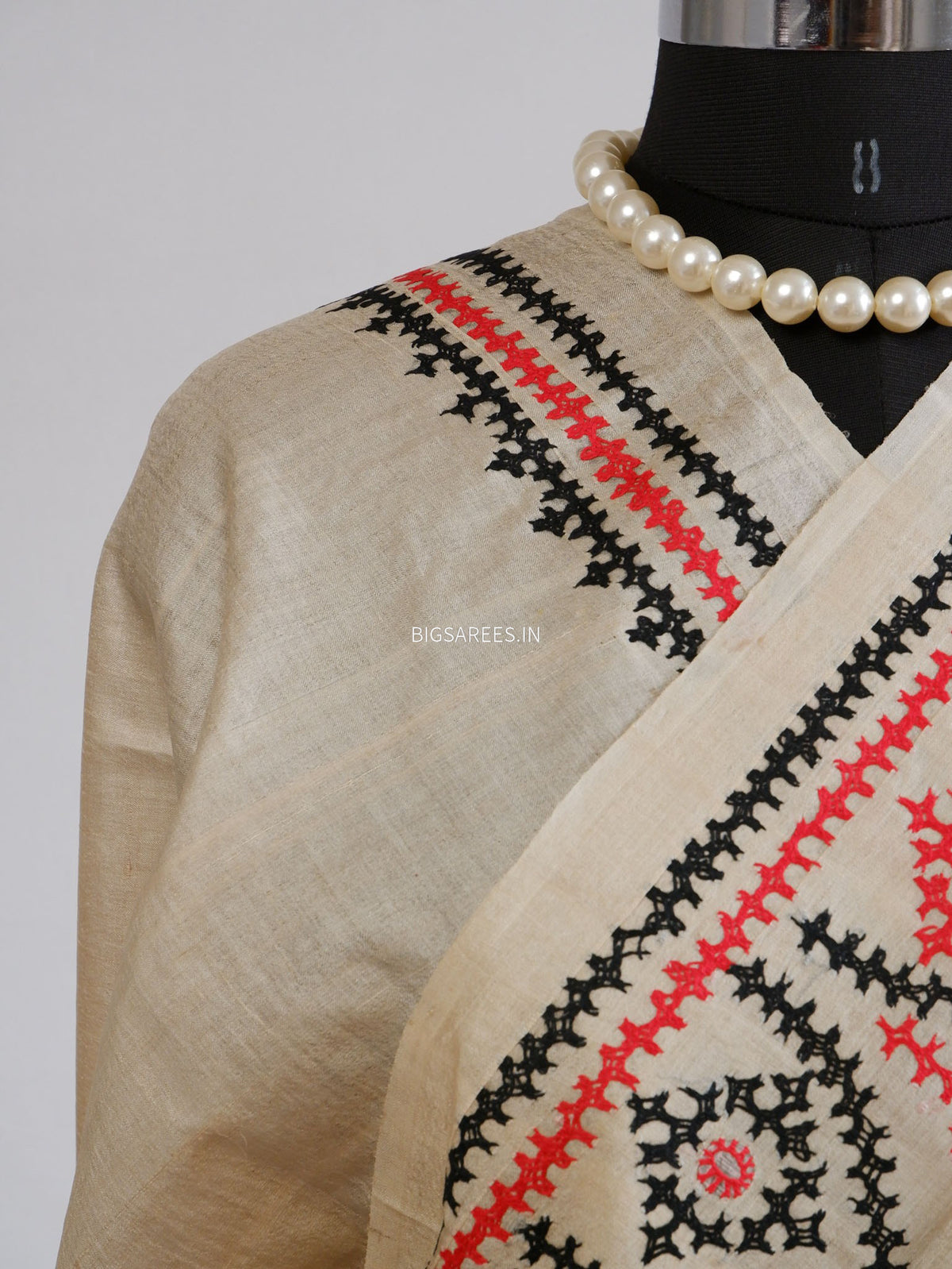 Kutchi Hand Embroidered Saree | Pure Gachi by Gachi Tassar Silk | Silk Marked | Off- White