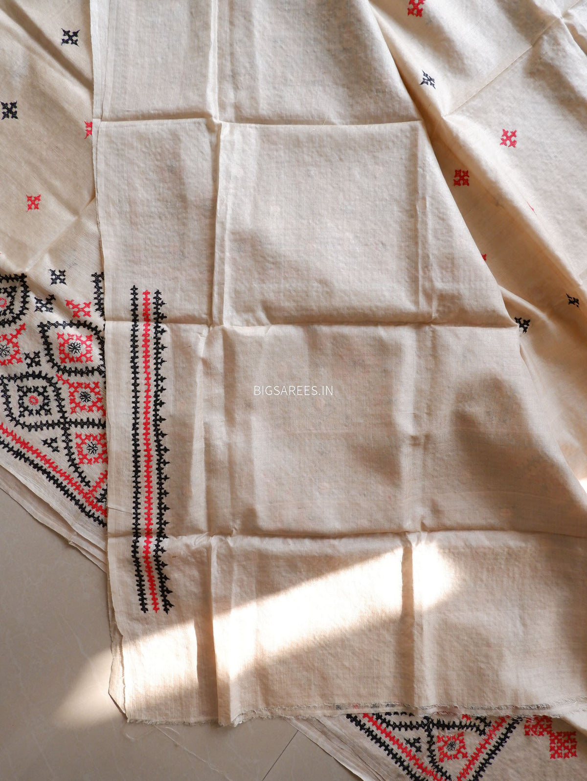 Kutchi Hand Embroidered Saree | Pure Gachi by Gachi Tassar Silk | Silk Marked | Off- White