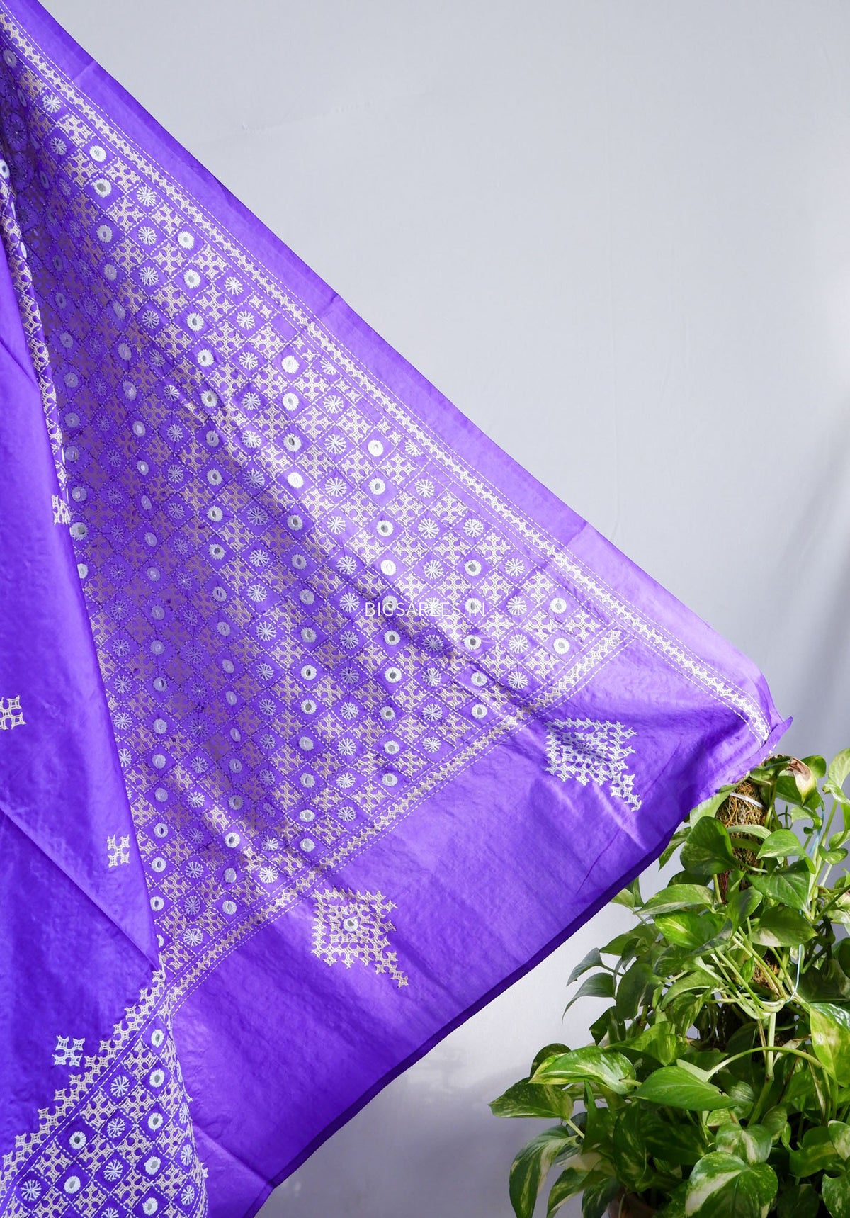 Kutch Hand Embroidered Saree| Pure Bangalore Silk | Silk Marked | Purple