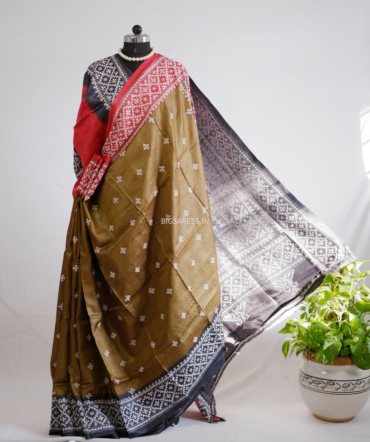 Kutchi Hand Embroidered Saree | Tassar Silk | Silk Marked | Multi Color