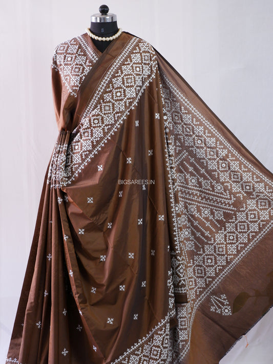 Kutchi/Gujarati Stitch Hand Embroidered Saree | Art Silk | Foil Mirror | Brown