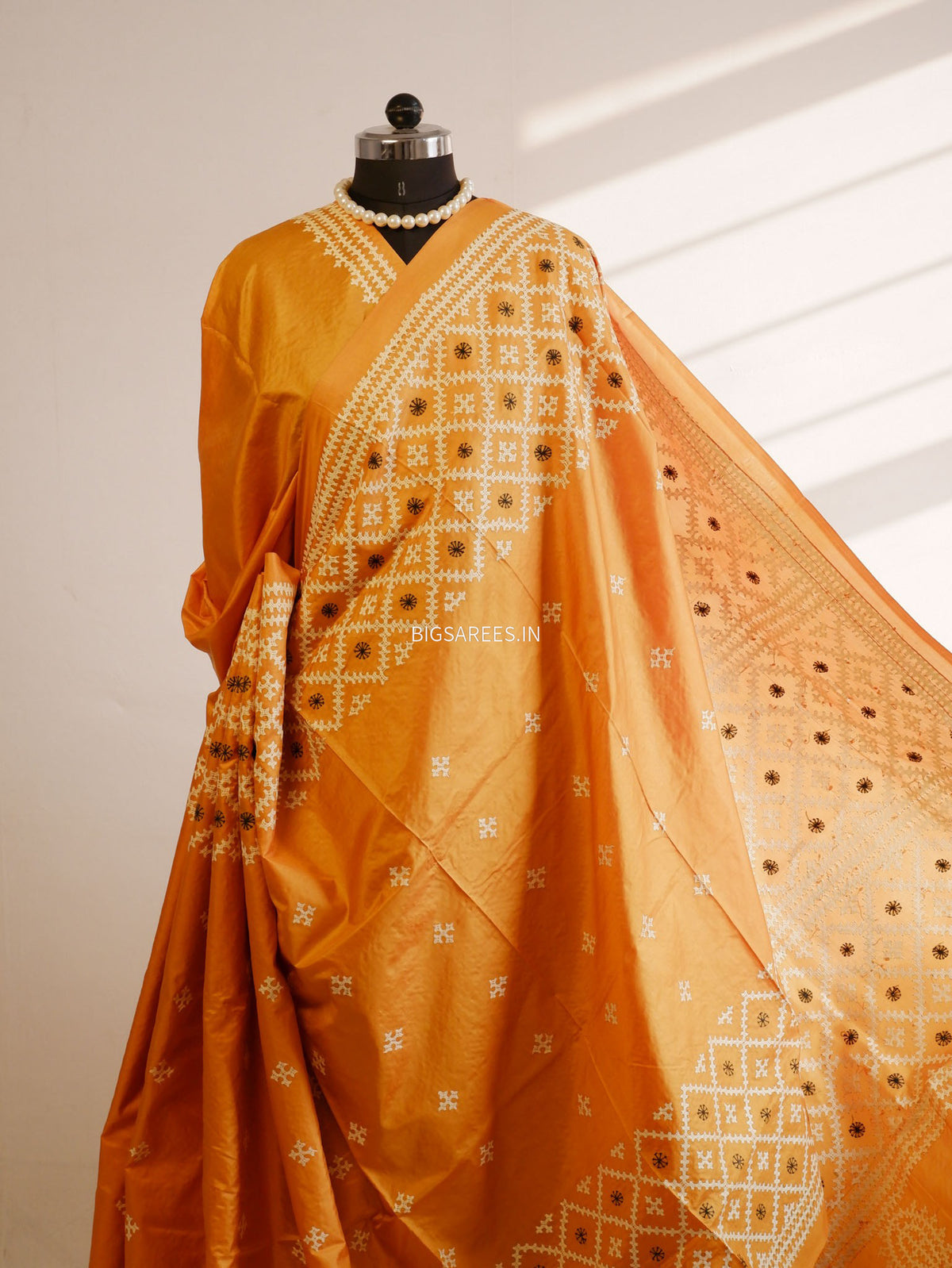 Kutch Hand Embroidered Saree| Pure Bangalore Silk | Silk Marked | Muted Yellow