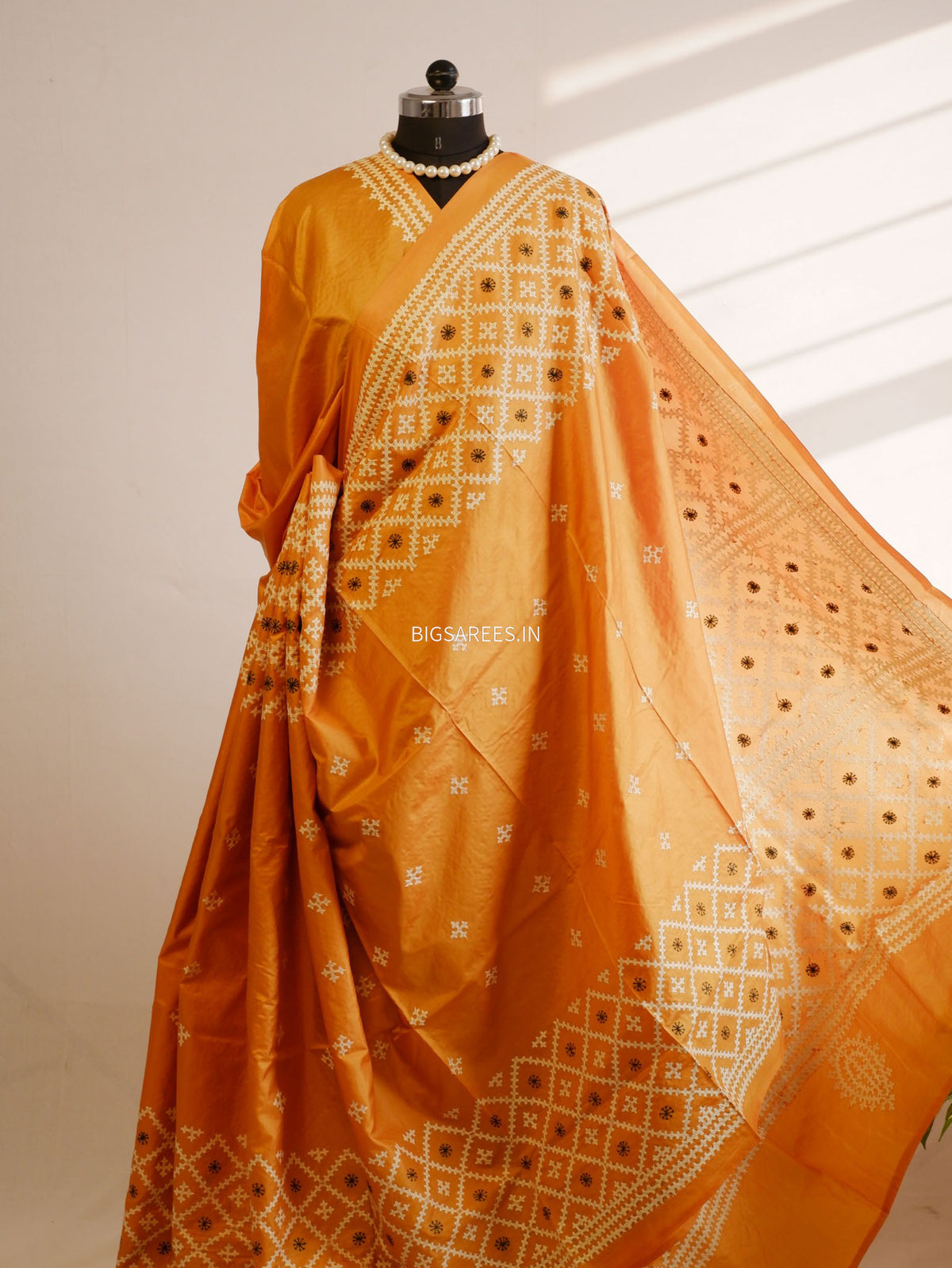 Kutch Hand Embroidered Saree| Pure Bangalore Silk | Silk Marked | Muted Yellow