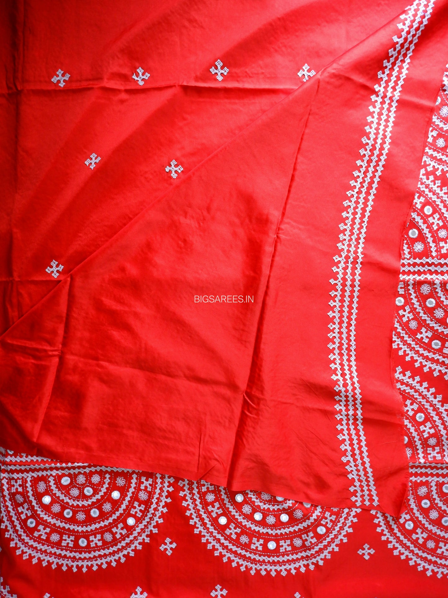 Kutchi/Gujarati Stitch Hand Embroidered Saree | Art Silk | Foil Mirror | Red