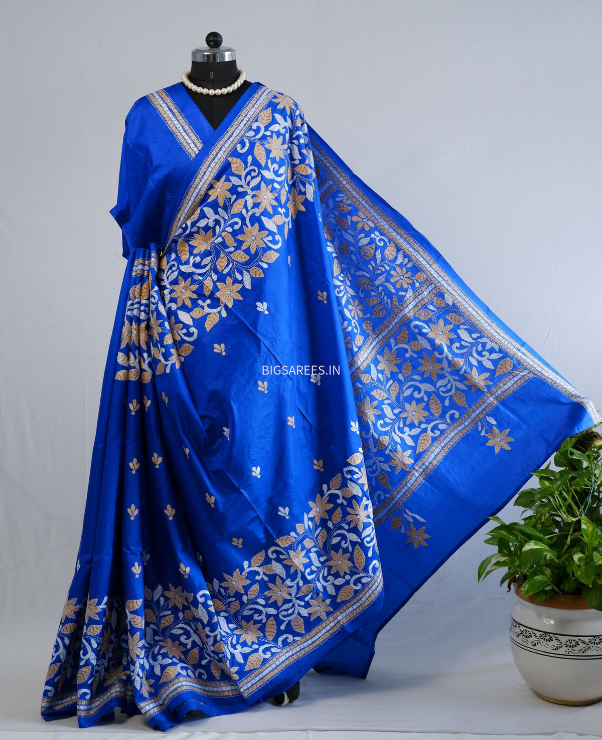 Kantha - Stitch Hand Embroidered Saree | Pure Bangalore Silk | Silk Mark Certified | Royal Blue