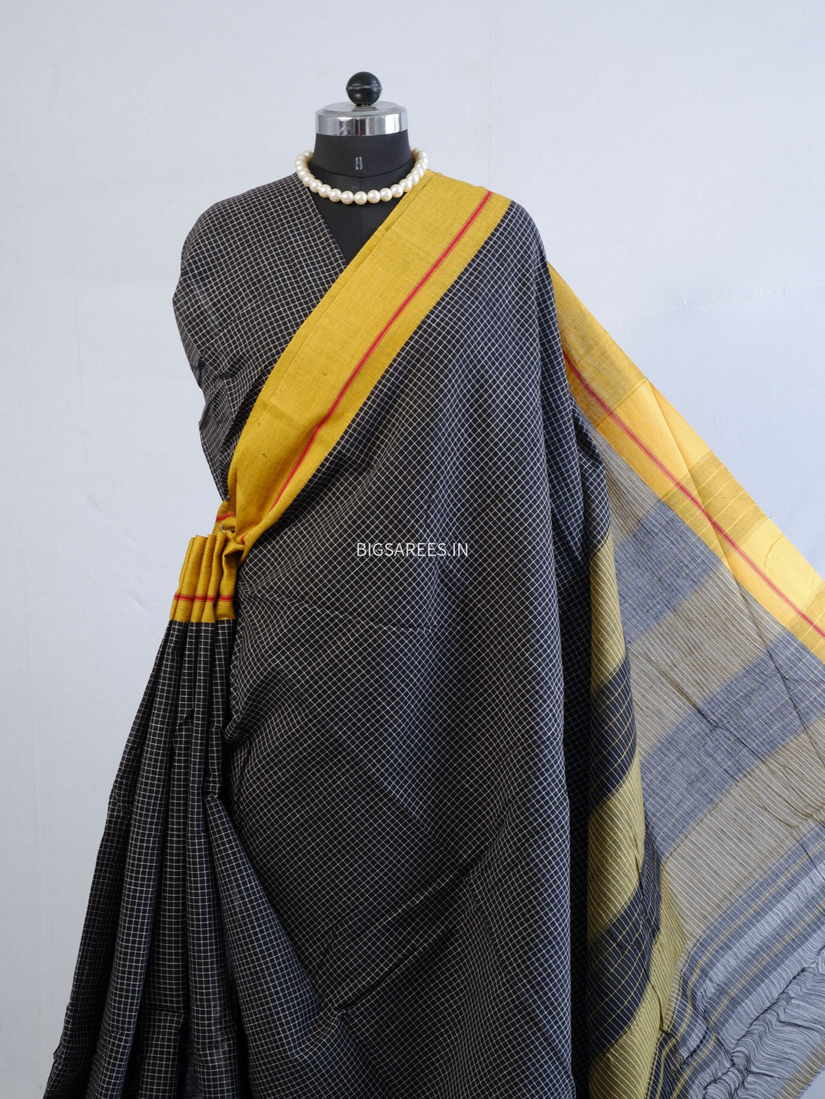 Ilkal Handwoven Cotton Saree | Handloom Marked | Black