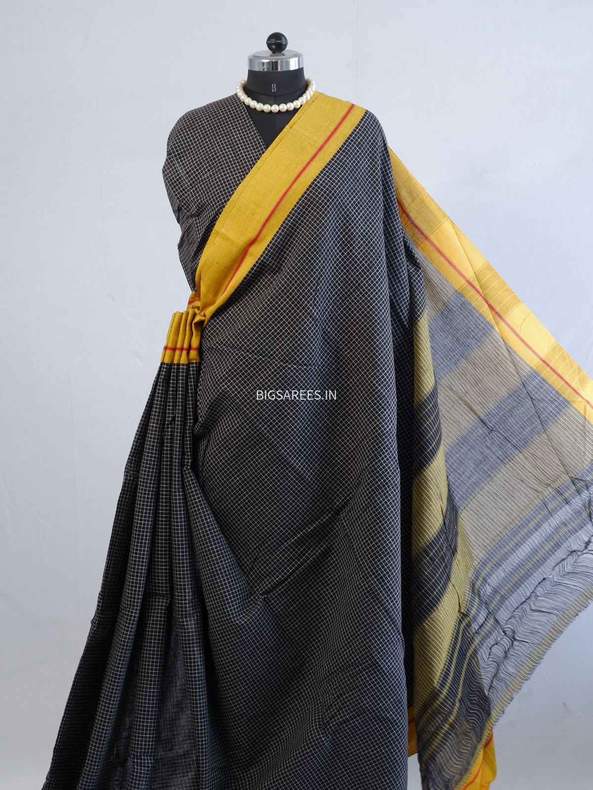 Ilkal Handwoven Cotton Saree | Handloom Marked | Black