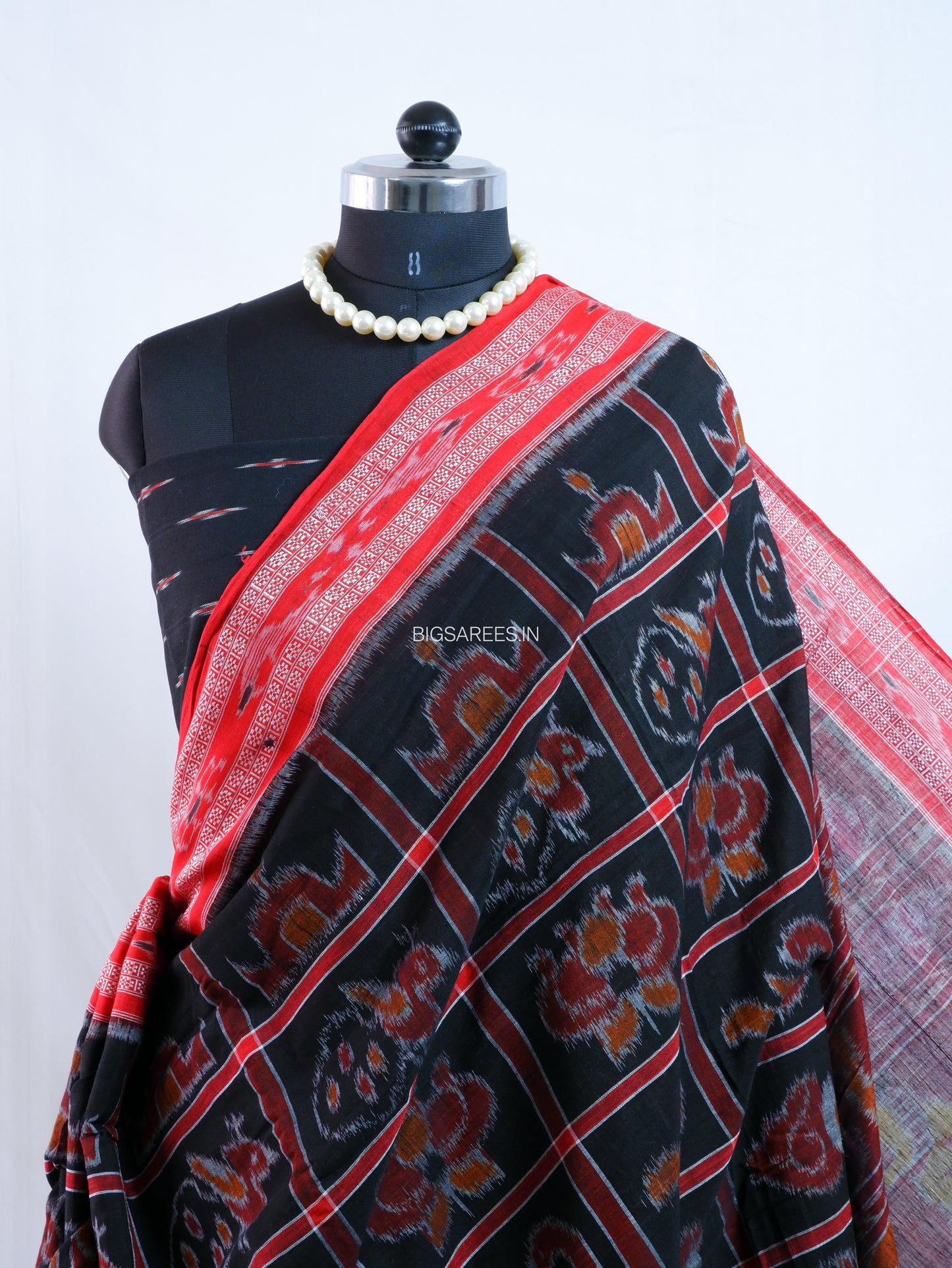 Sambalpuri Ikat Handwoven Saree | Cotton | Black