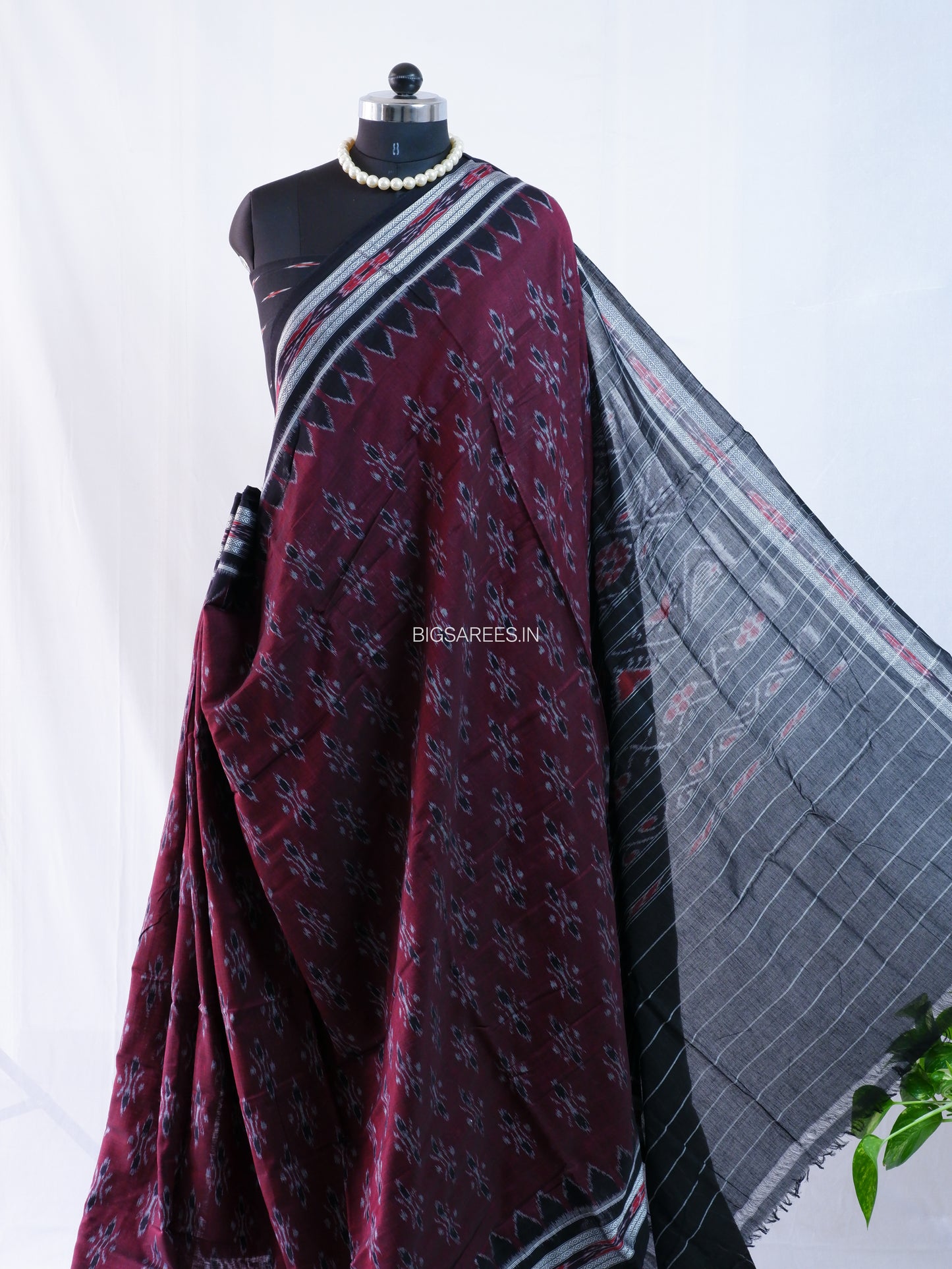 Sambalpuri Ikat Handwoven Saree | Cotton | Maroon