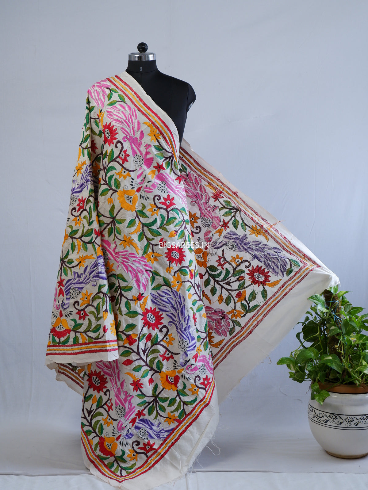 Kantha Hand-Embroidered Dupatta | Semi Tussar Silk | Full Work | Off-White
