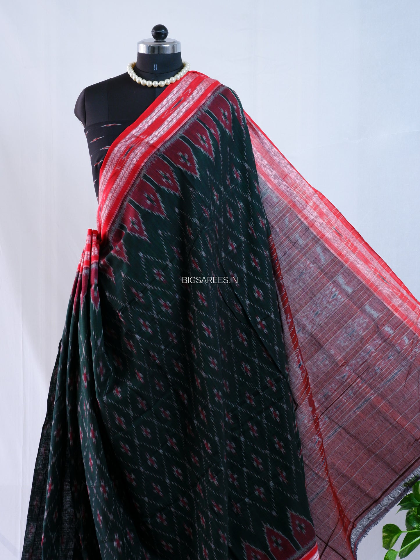 Sambalpuri Ikat Handwoven Saree | Cotton | Olive