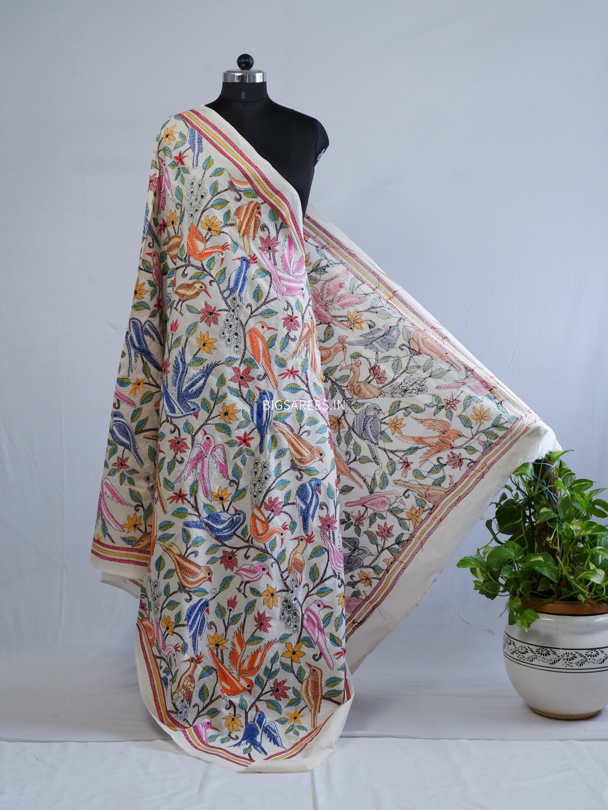 Kantha Hand-Embroidered Dupatta | Semi Tussar Silk | Full Work | Off-White