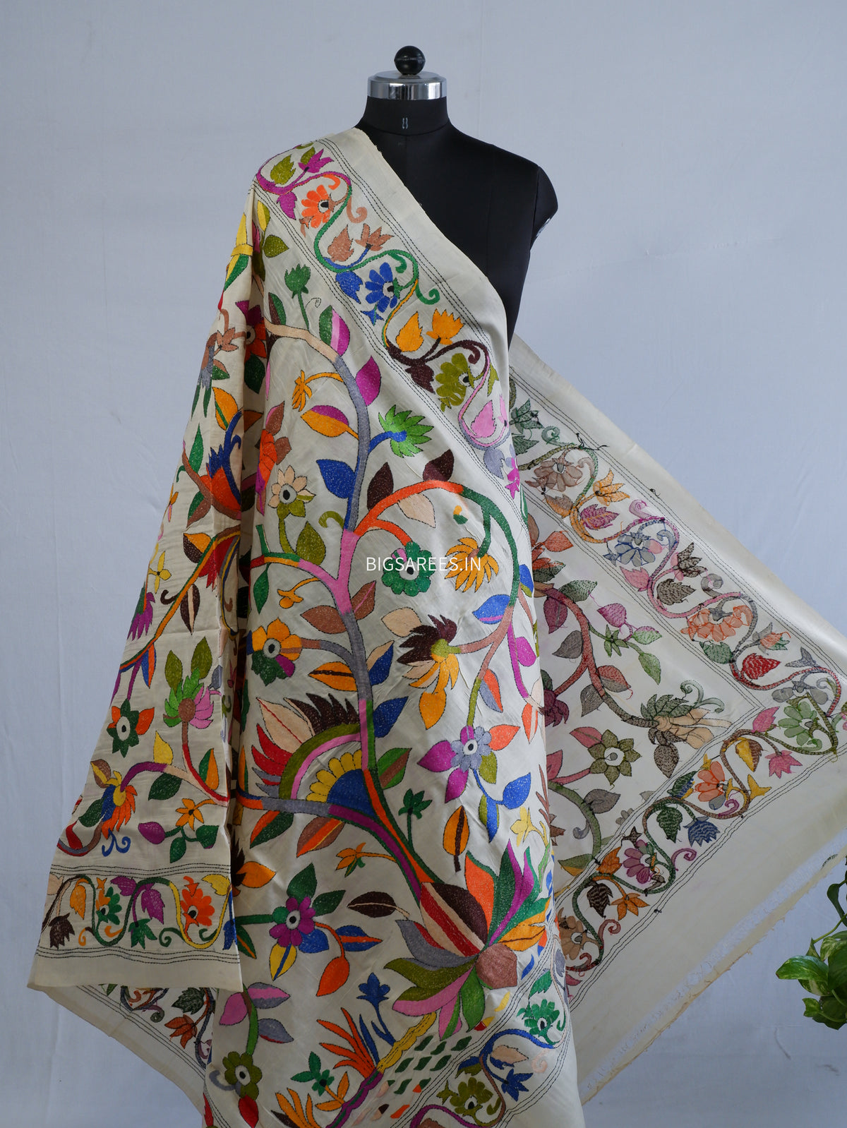 Kantha Hand-Embroidered Dupatta | Semi Tussar Silk | Full Work | Off-White