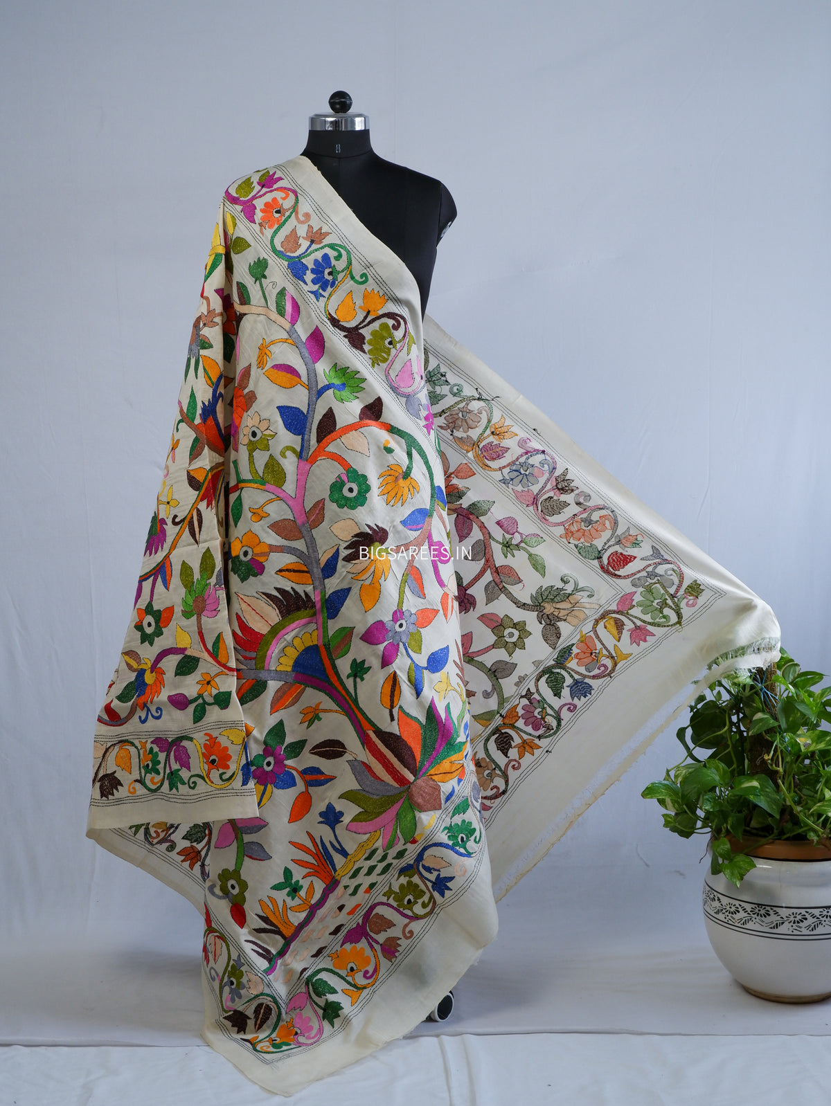 Kantha Hand-Embroidered Dupatta | Semi Tussar Silk | Full Work | Off-White