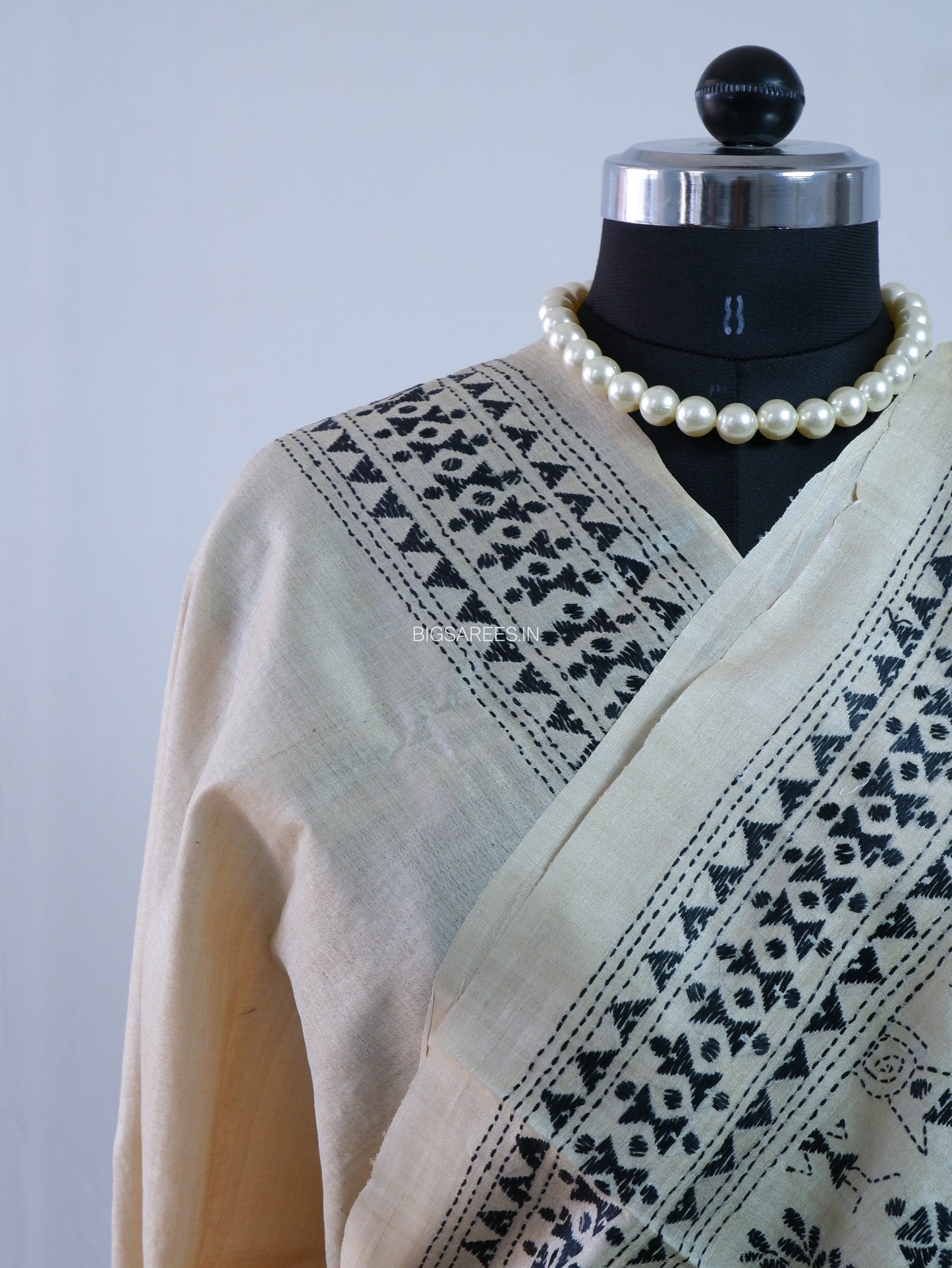 Kantha Stitch Hand Embroidered Saree | Pure Tussar Silk | Silk Mark Certified | Beige