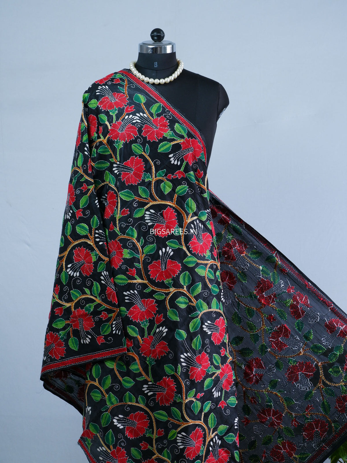 Kantha Hand-Embroidered Dupatta | Blended Bangalore Silk | Black