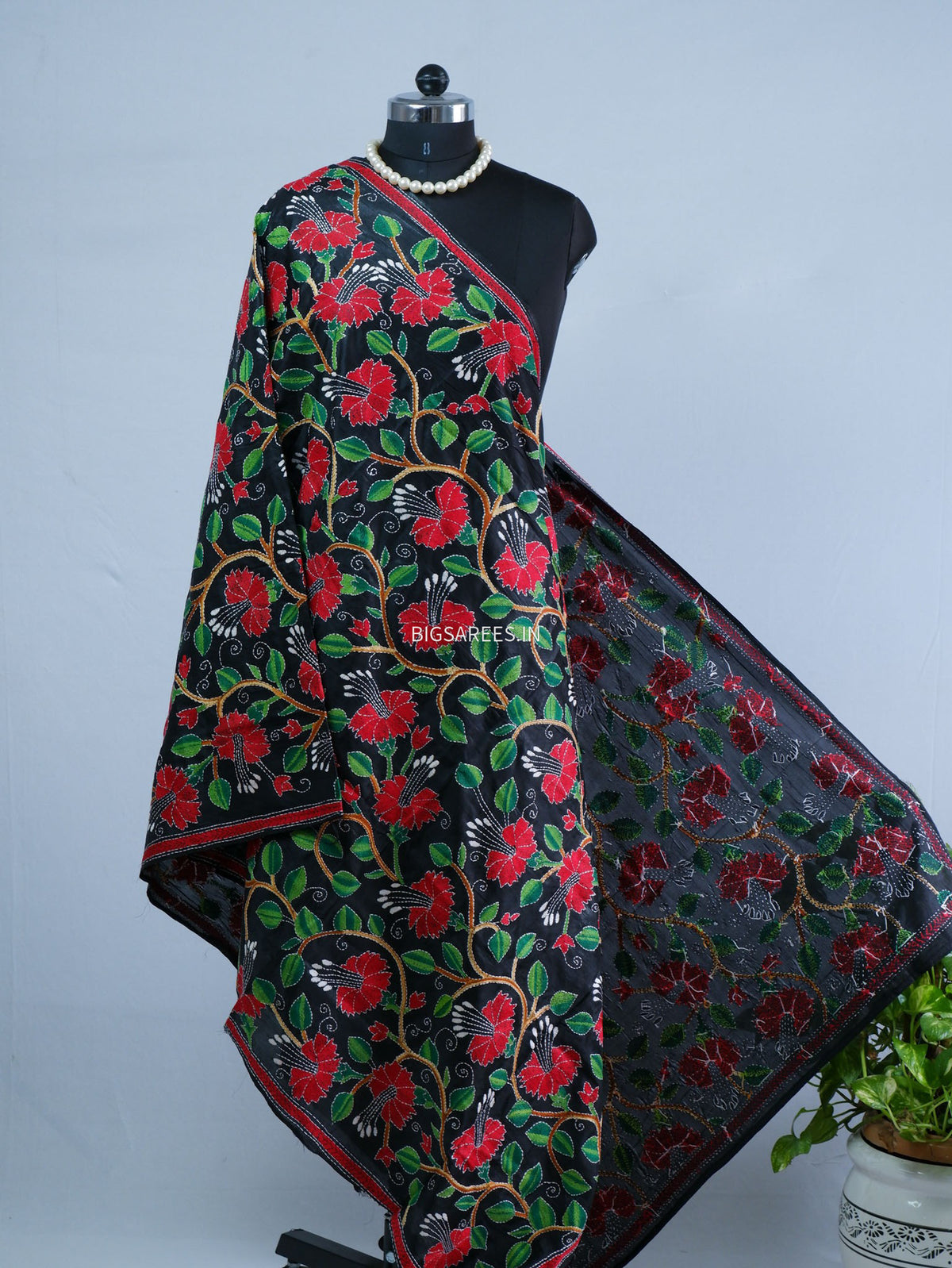 Kantha Hand-Embroidered Dupatta | Blended Bangalore Silk | Black