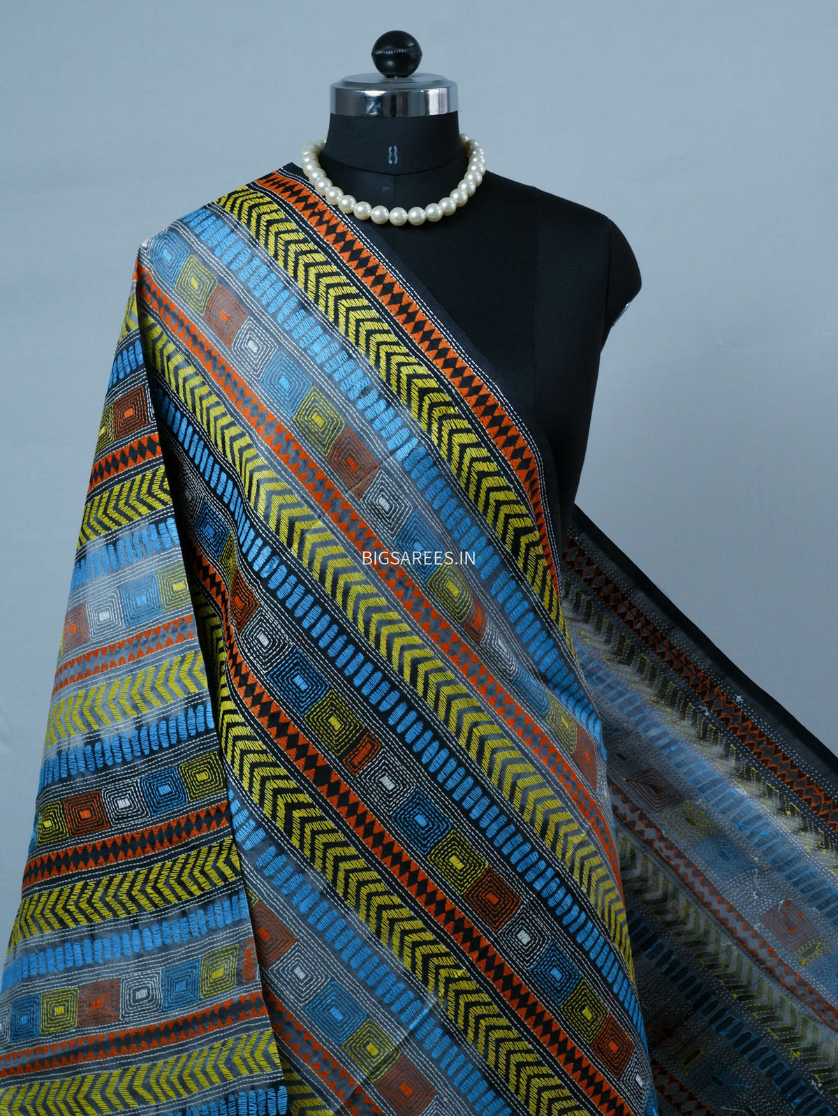 Kantha Hand-Embroidered Dupatta | Semi Tussar Silk | Tie N Dye