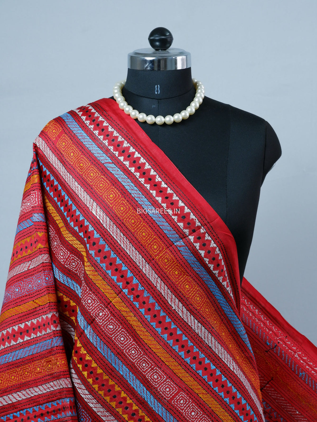 Kantha Hand-Embroidered Dupatta | Semi Tussar Silk | Red