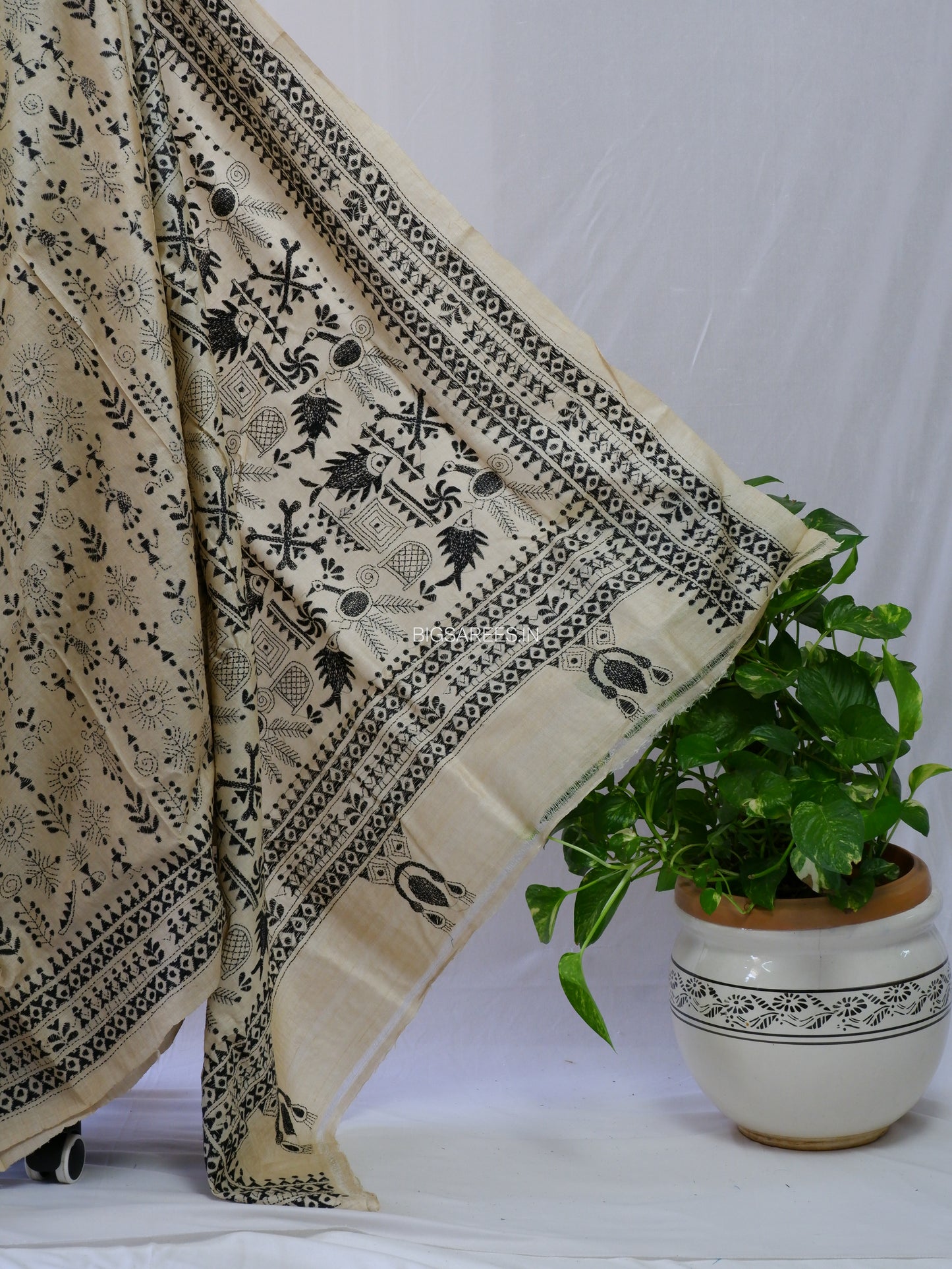 Kantha Stitch Hand Embroidered Saree | Pure Tussar Silk | Silk Mark Certified | Beige