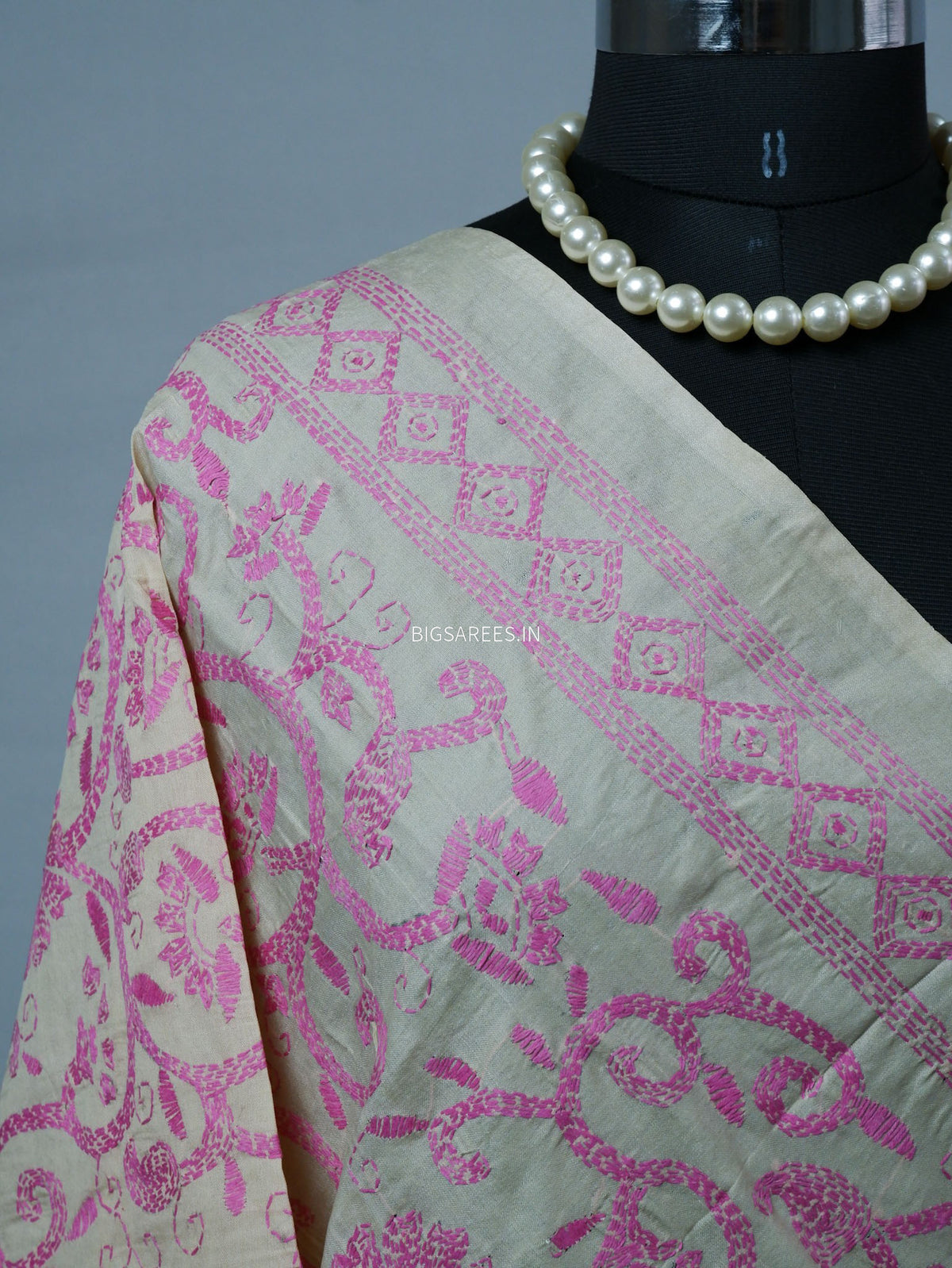 Kantha Hand-Embroidered Dupatta | Semi Tussar Silk |
