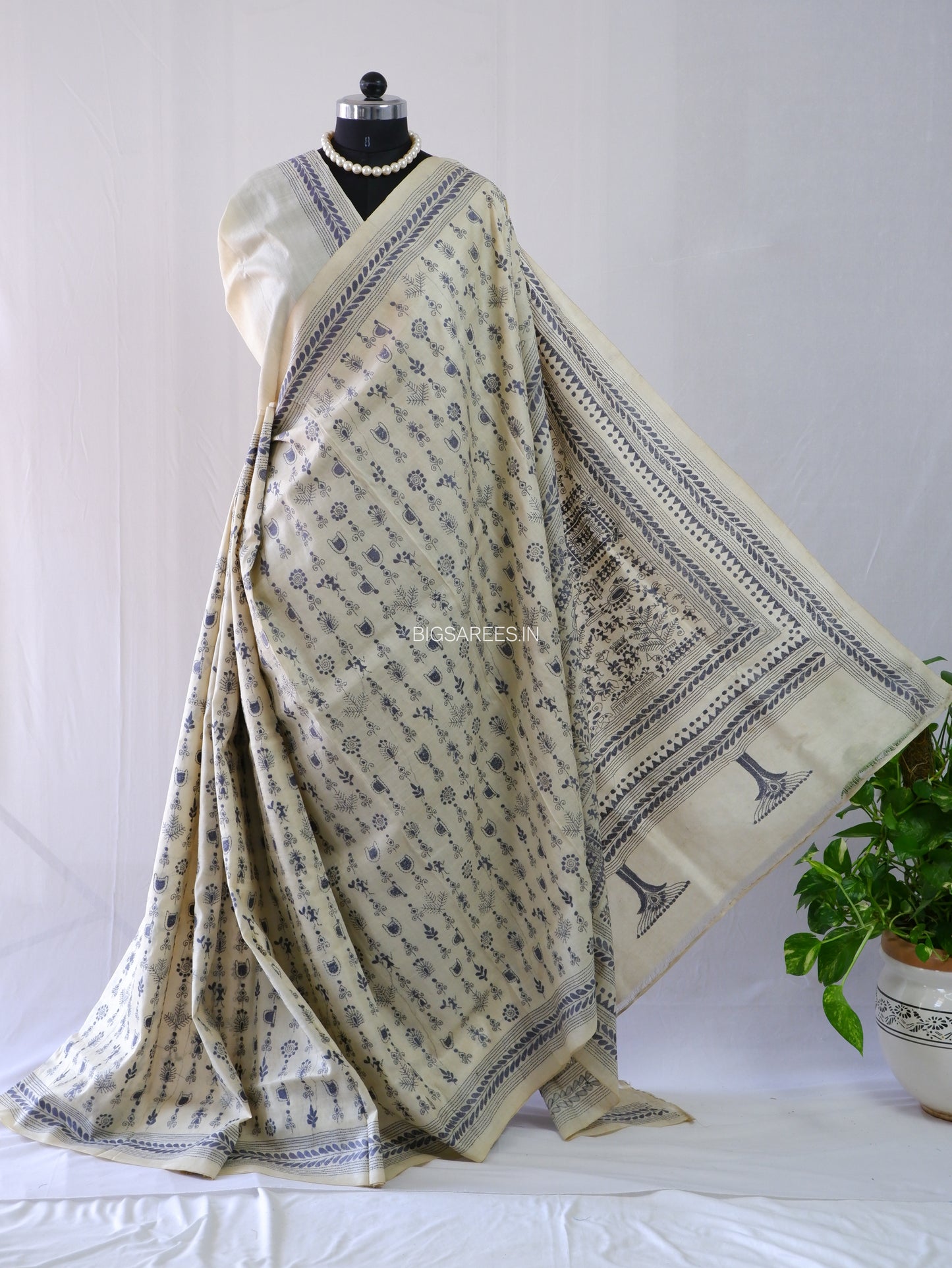 Kantha Stitch Hand Embroidered Saree | Pure Tussar Silk | Silk Mark Certified | Beige