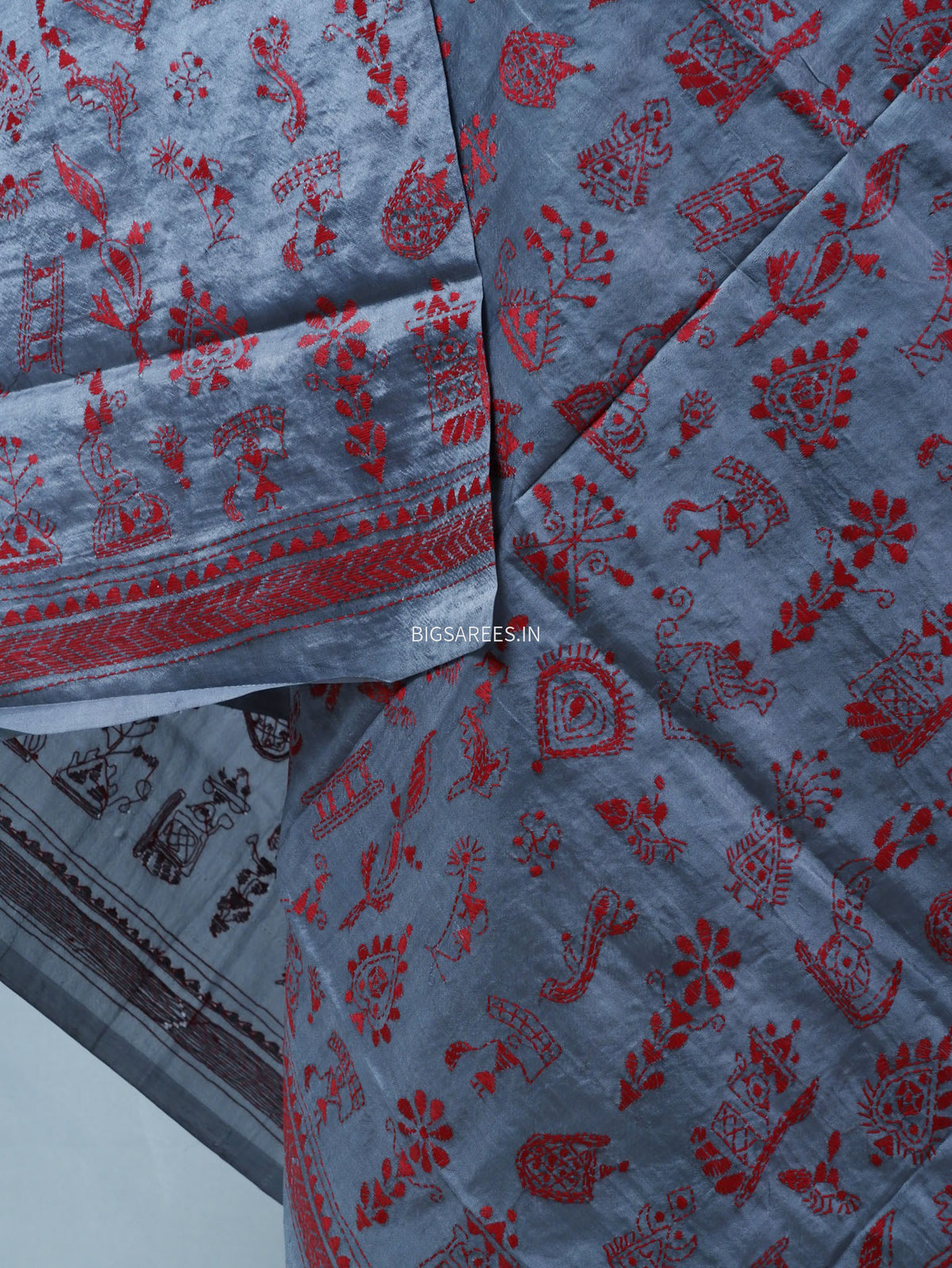 Kantha Hand-Embroidered Dupatta | Semi Tussar Silk | Metallic Grey