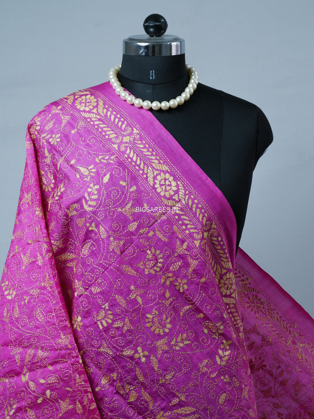 Kantha Hand-Embroidered Dupatta | Semi Tussar Silk | Pink