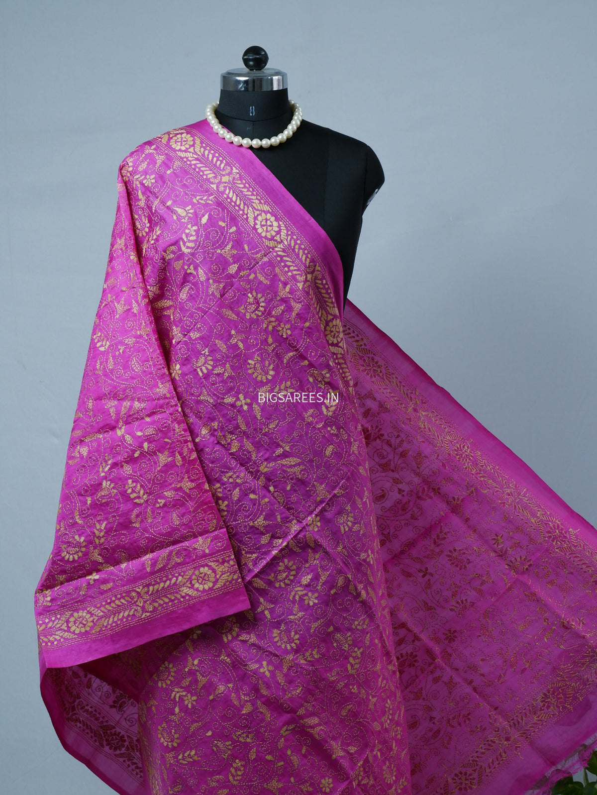 Kantha Hand-Embroidered Dupatta | Semi Tussar Silk | Pink