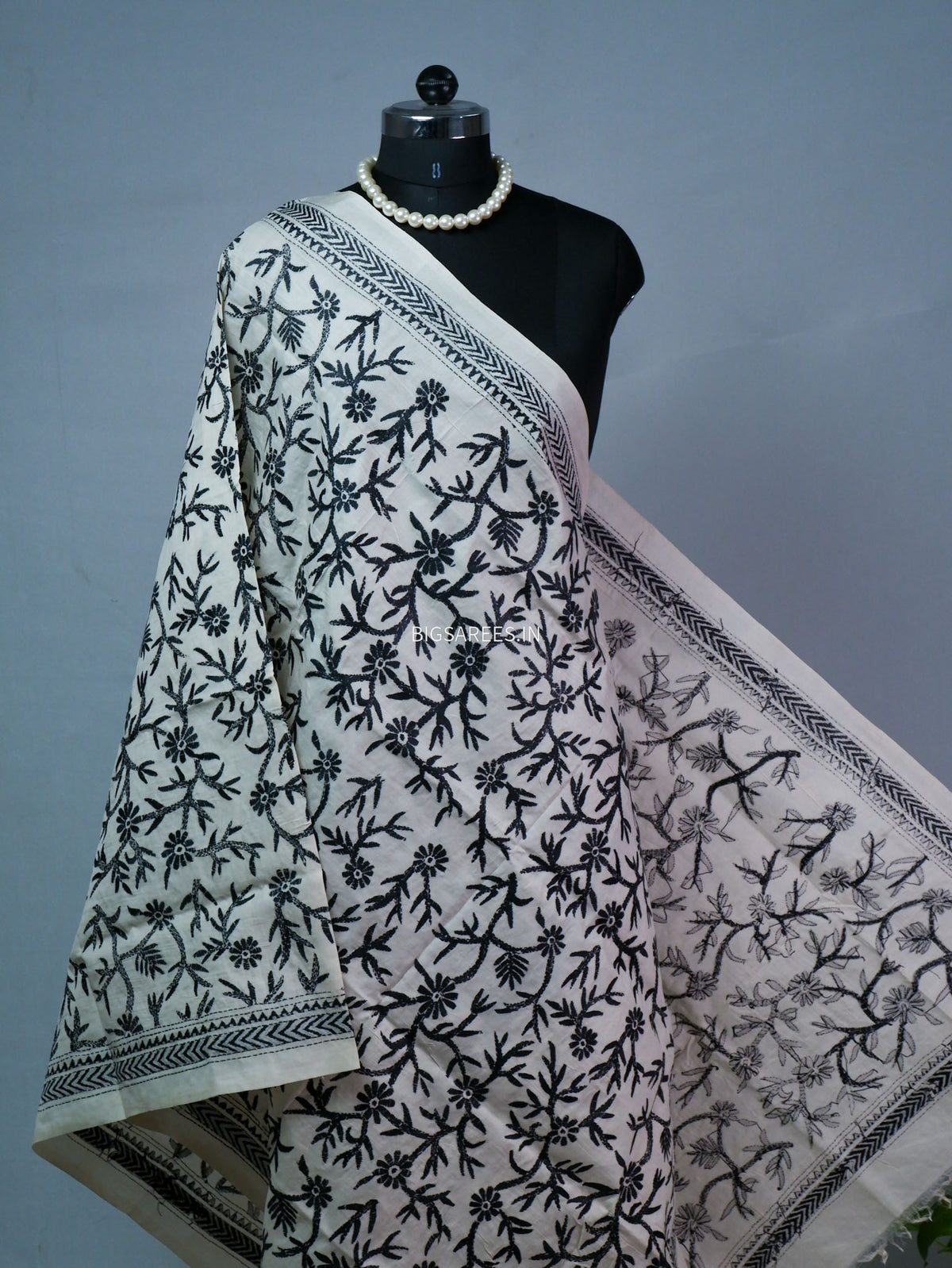 Kantha Hand-Embroidered Dupatta | Semi Tussar Silk | White