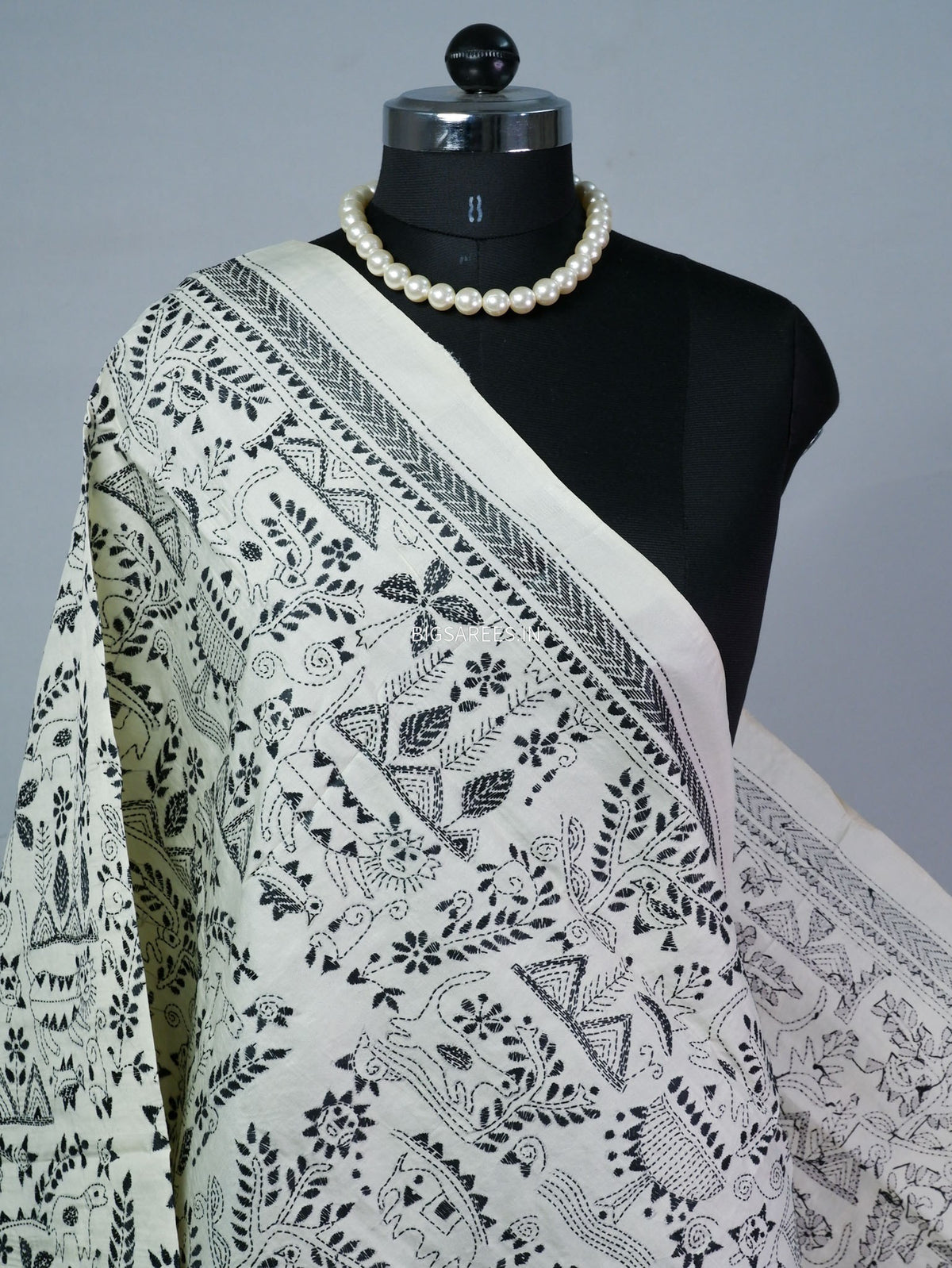 Kantha Hand-Embroidered Dupatta | Semi Tussar Silk |