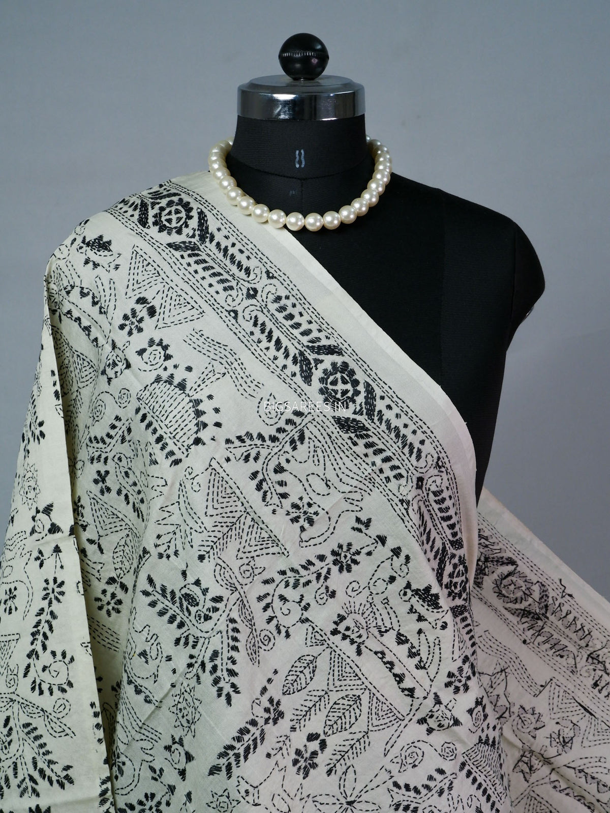 Kantha Hand-Embroidered Dupatta | Semi Tussar Silk |