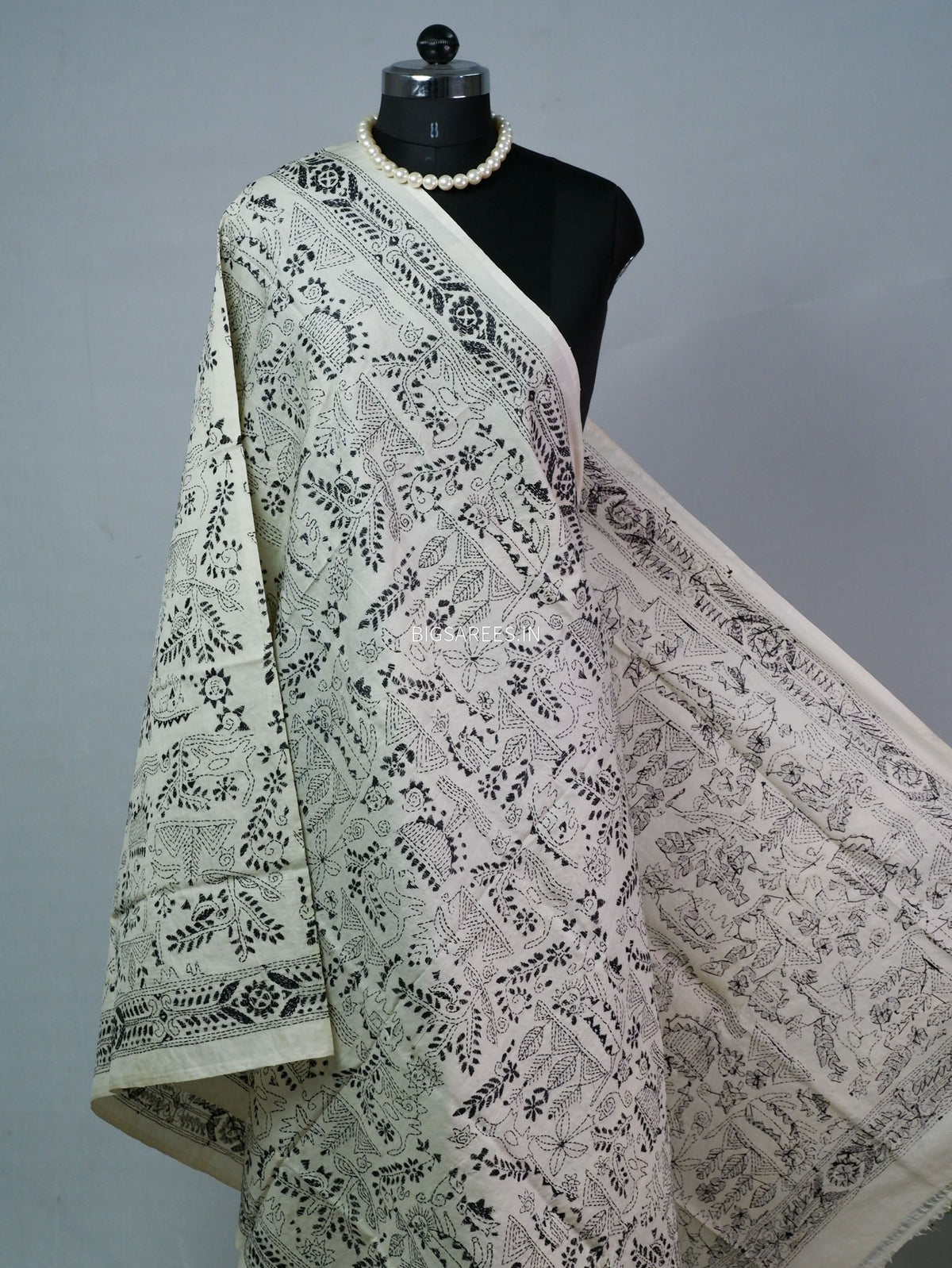 Kantha Hand-Embroidered Dupatta | Semi Tussar Silk | White