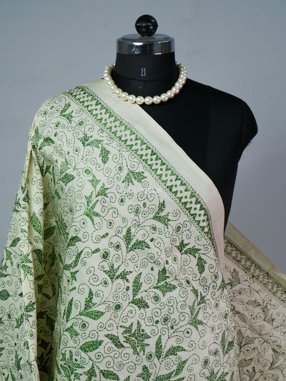 Kantha Hand-Embroidered Dupatta | Semi Tussar Silk |