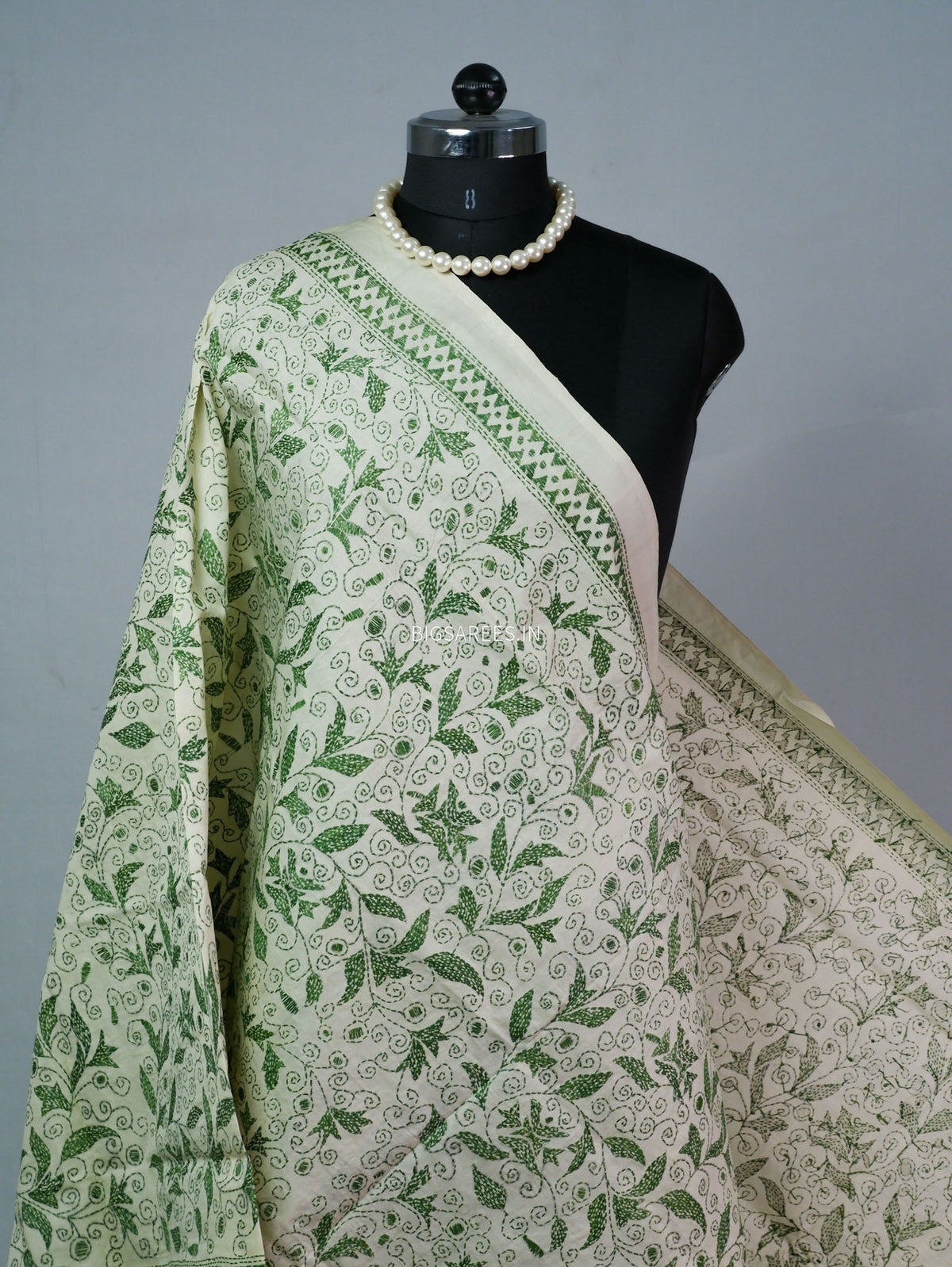 Kantha Hand-Embroidered Dupatta | Semi Tussar Silk |