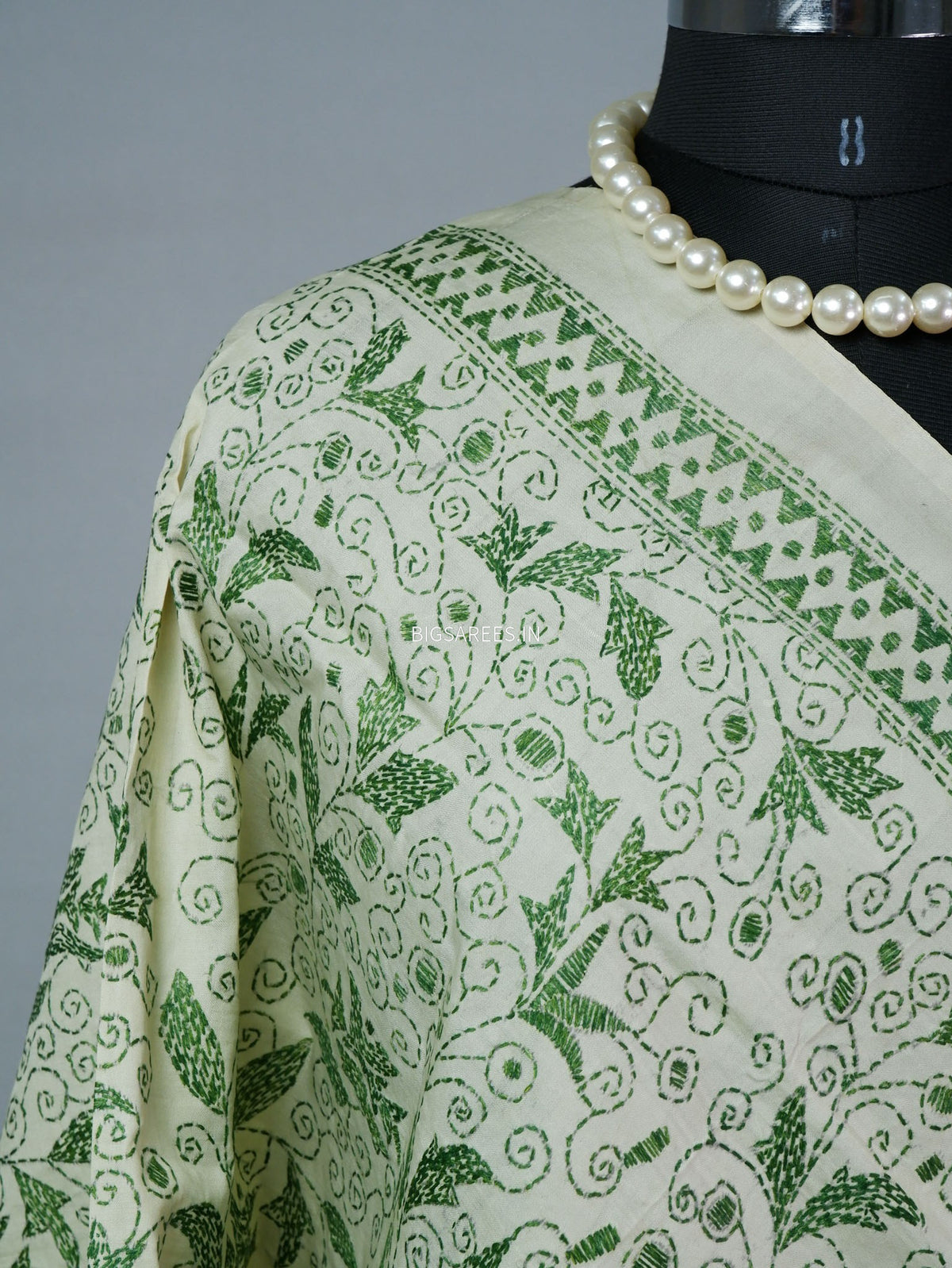 Kantha Hand-Embroidered Dupatta | Semi Tussar Silk |