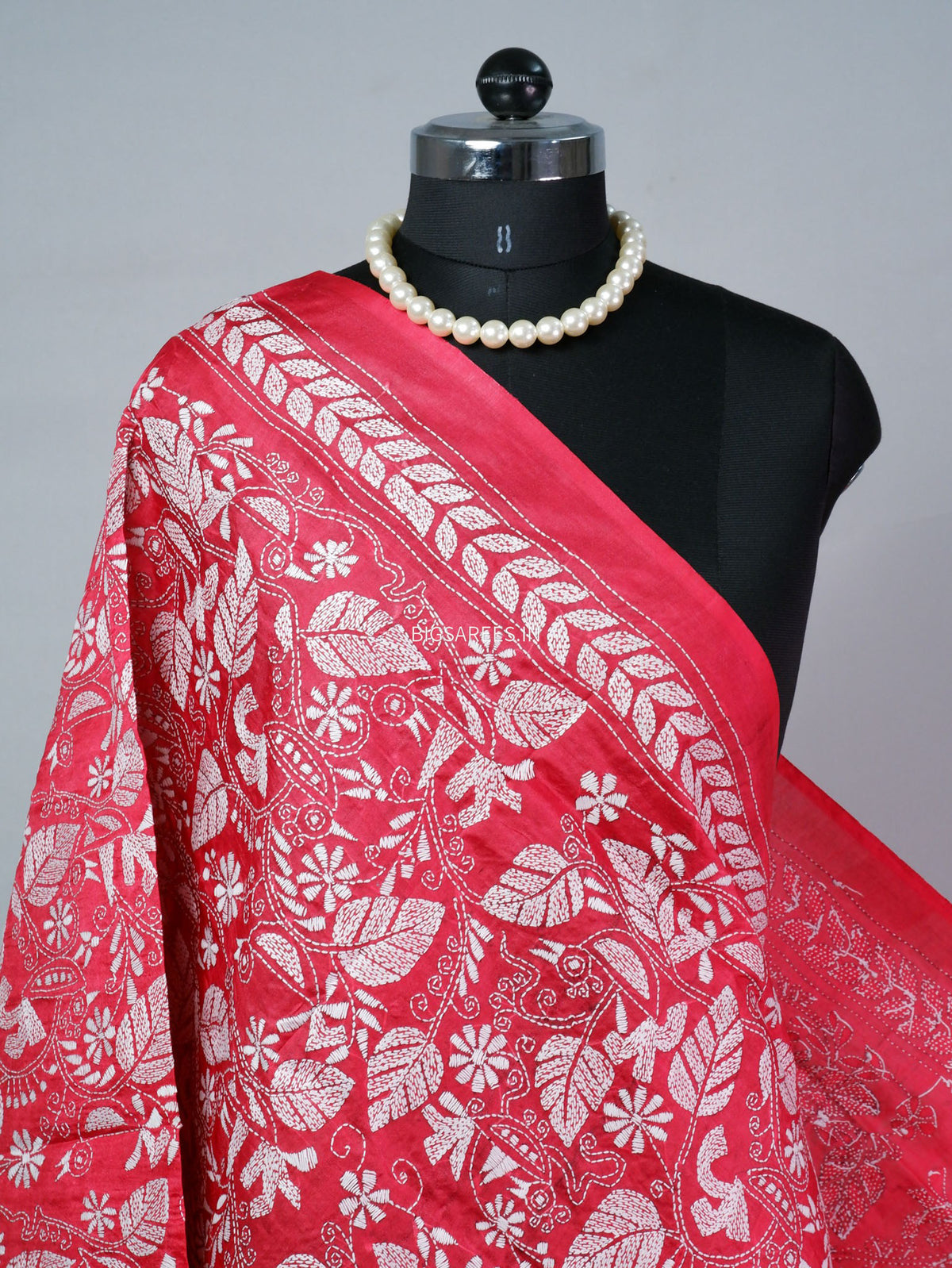 Kantha Hand-Embroidered Dupatta | Semi Tussar Silk | Red