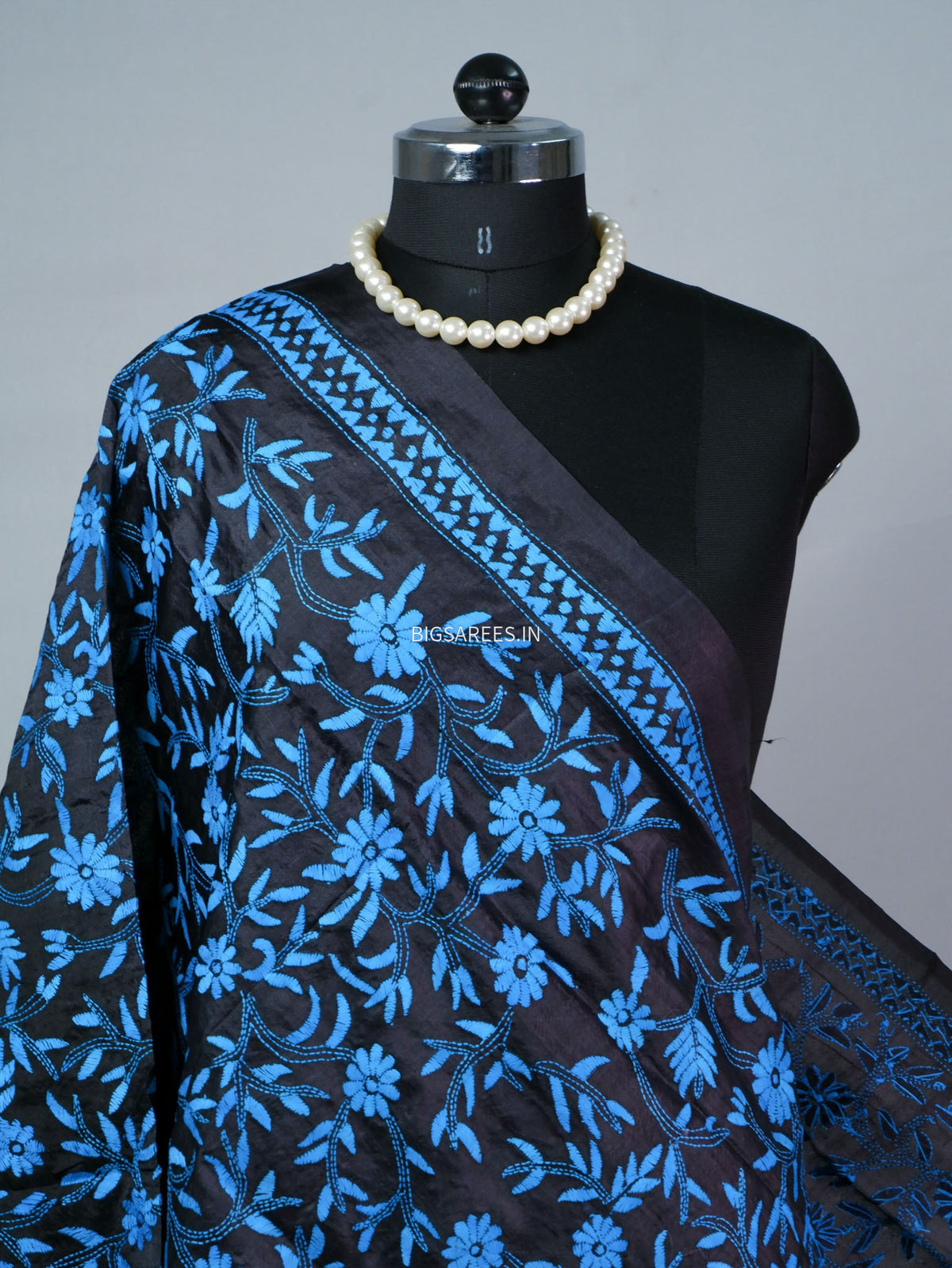 Kantha Hand-Embroidered Dupatta | Semi Tussar Silk | Black