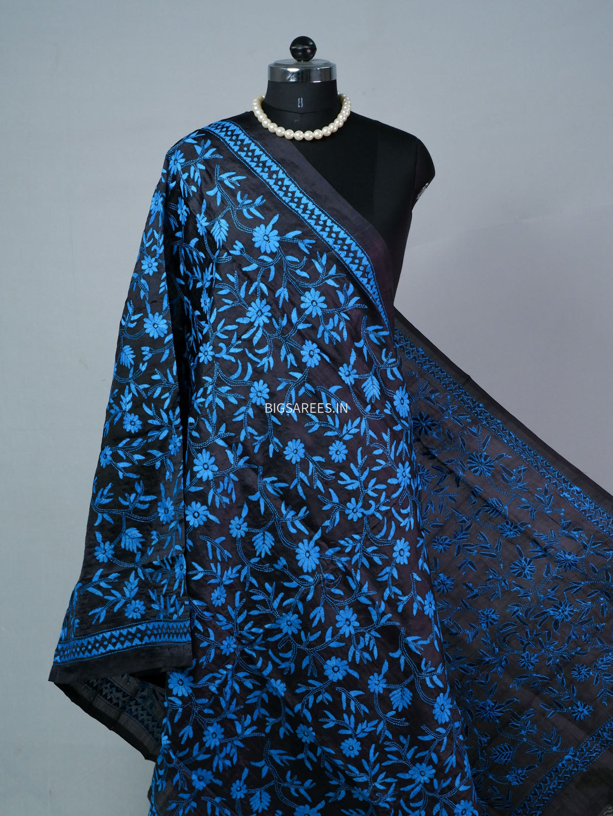 Kantha Hand-Embroidered Dupatta | Semi Tussar Silk | Black