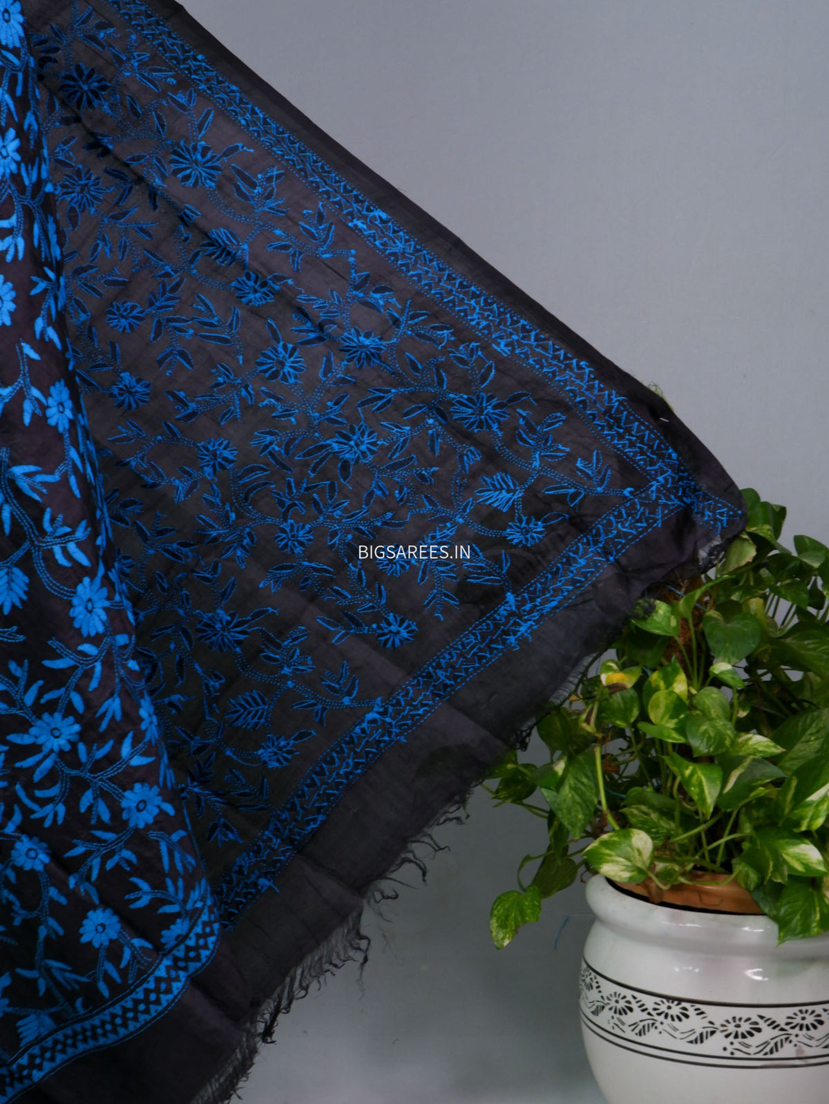 Kantha Hand-Embroidered Dupatta | Semi Tussar Silk | Black