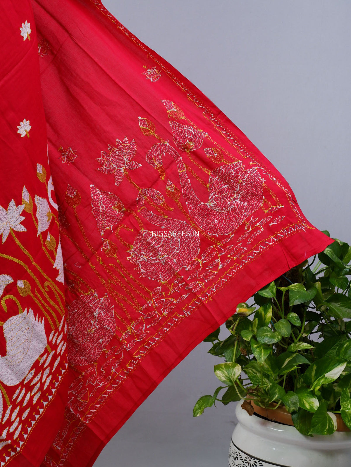 Hand-Embroidered Kantha - Stitch Dupatta | Pure Cotton | Red