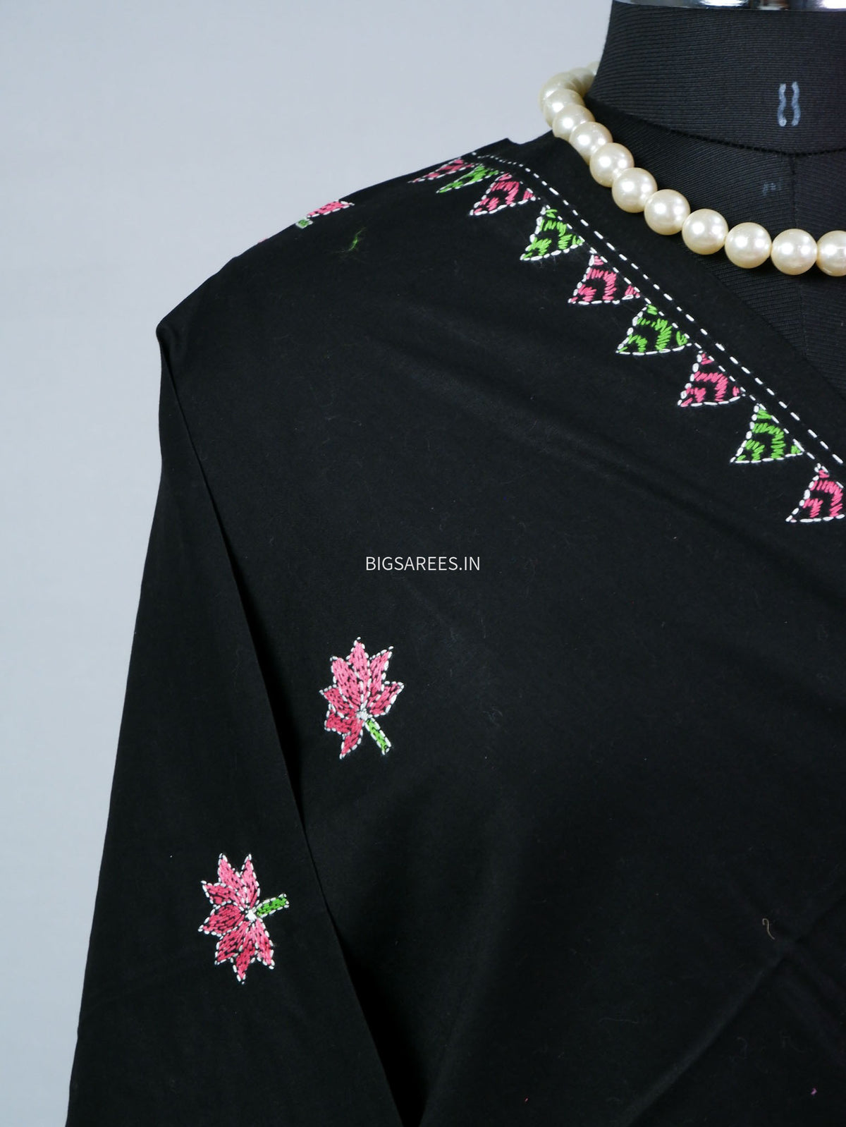 Hand-Embroidered Kantha - Stitch Dupatta | Pure Cotton | Black