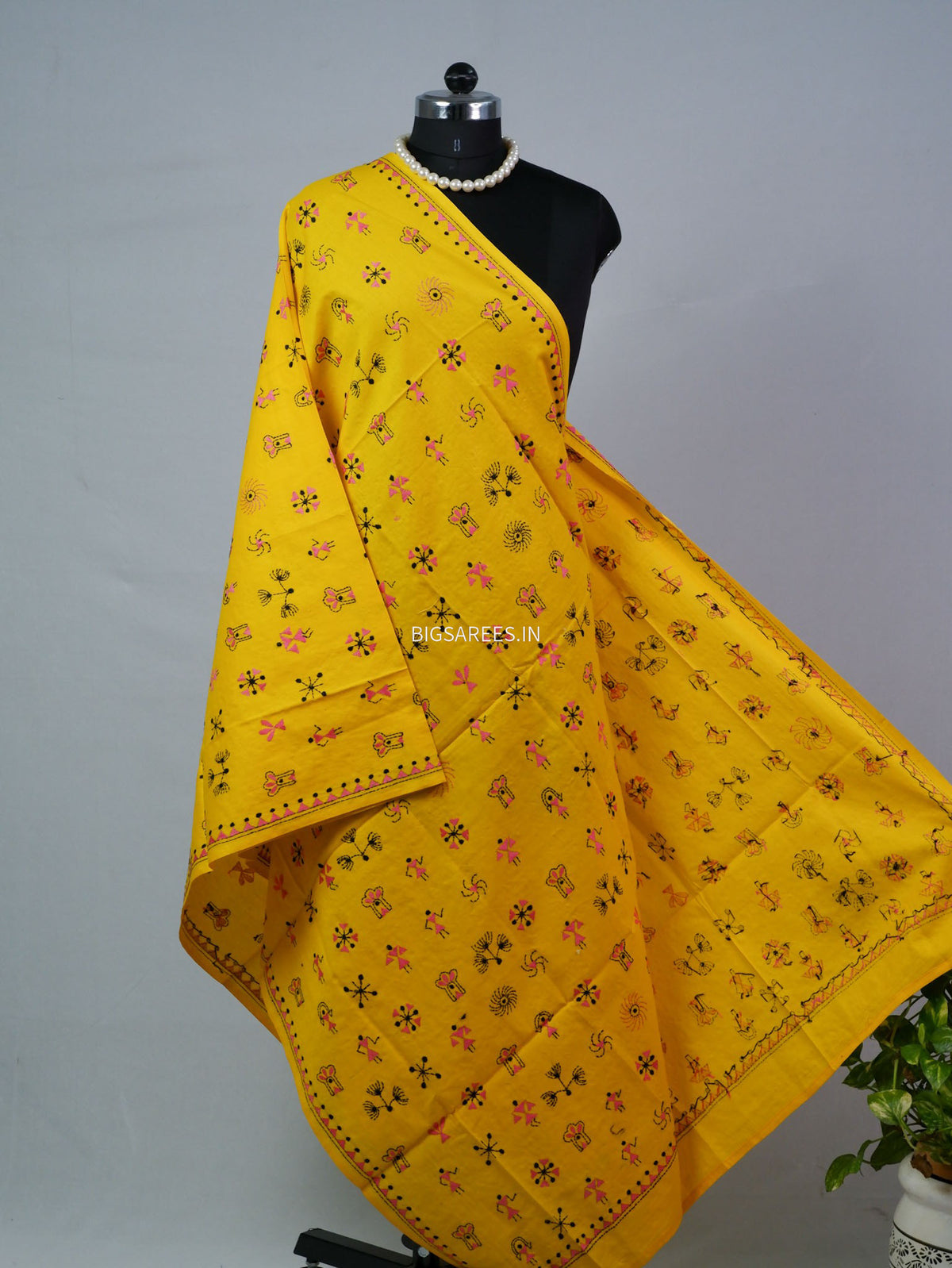 Hand-Embroidered Kantha - Stitch Dupatta | Pure Cotton | Yellow